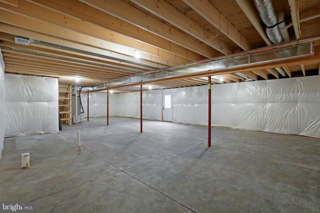 Boyce, Virginia, 22620, United States, 3 Bedrooms Bedrooms, ,2 BathroomsBathrooms,Residential,For Sale,1978758