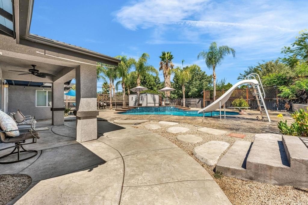 Hemet, California, 92544, United States, 5 Bedrooms Bedrooms, ,4 BathroomsBathrooms,Residential,For Sale,1940395