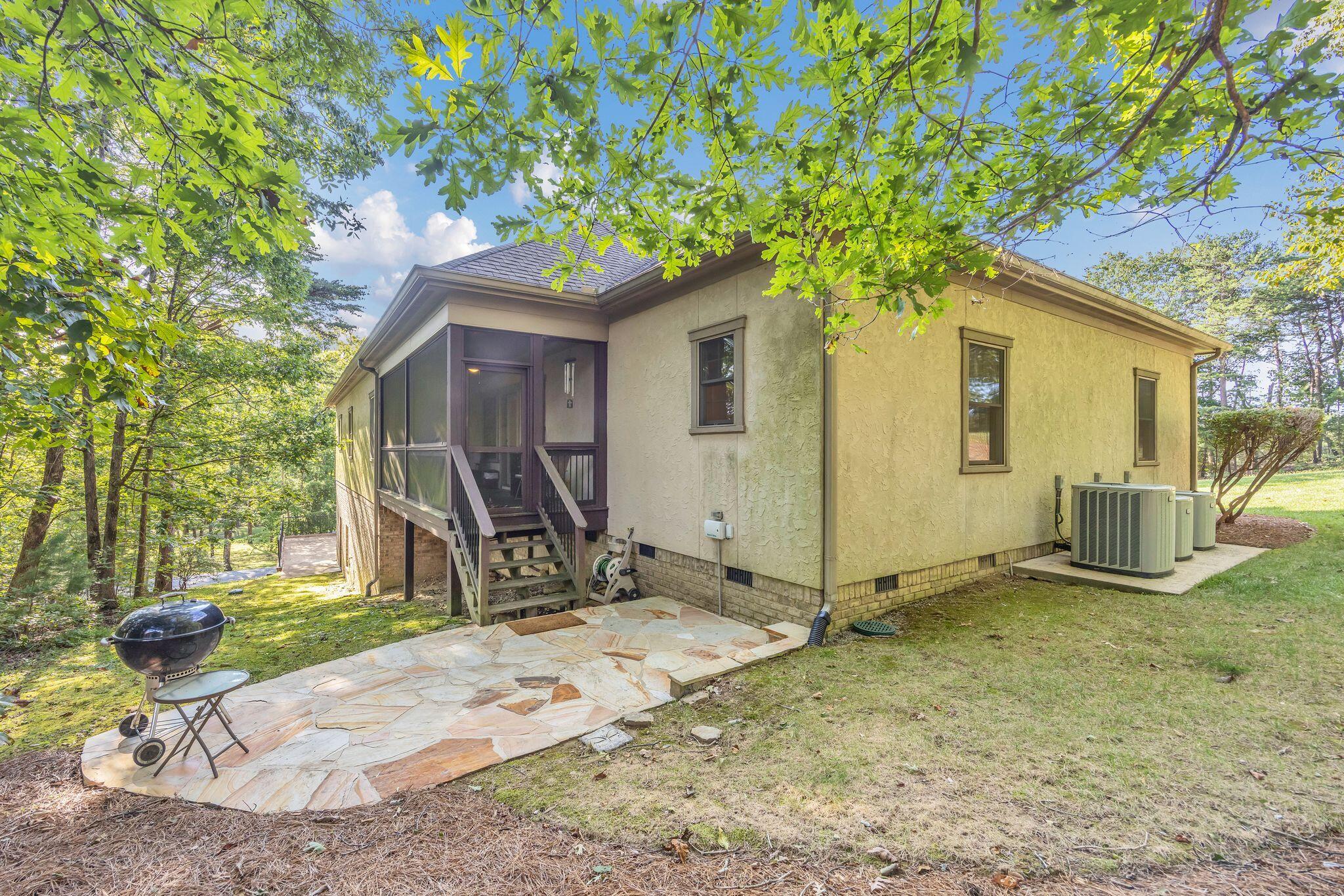 Rising Fawn, Georgia, 30738, United States, 3 Bedrooms Bedrooms, ,5 BathroomsBathrooms,Residential,For Sale,1982242