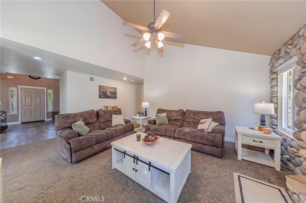 Coarsegold, California, 93614, United States, 4 Bedrooms Bedrooms, ,4 BathroomsBathrooms,Residential,For Sale,1982959