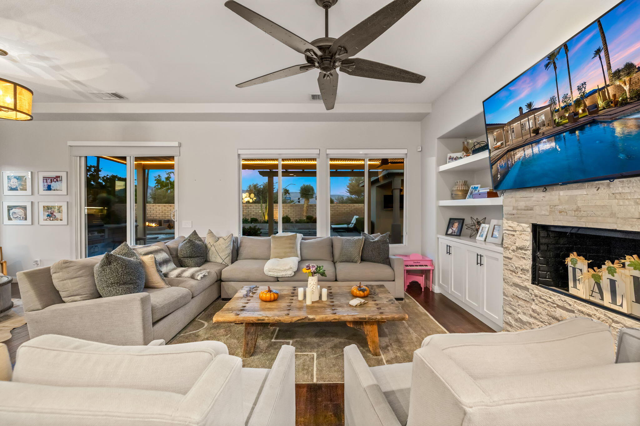 La Quinta, California, 92253, United States, 5 Bedrooms Bedrooms, ,3 BathroomsBathrooms,Residential,For Sale,1998389