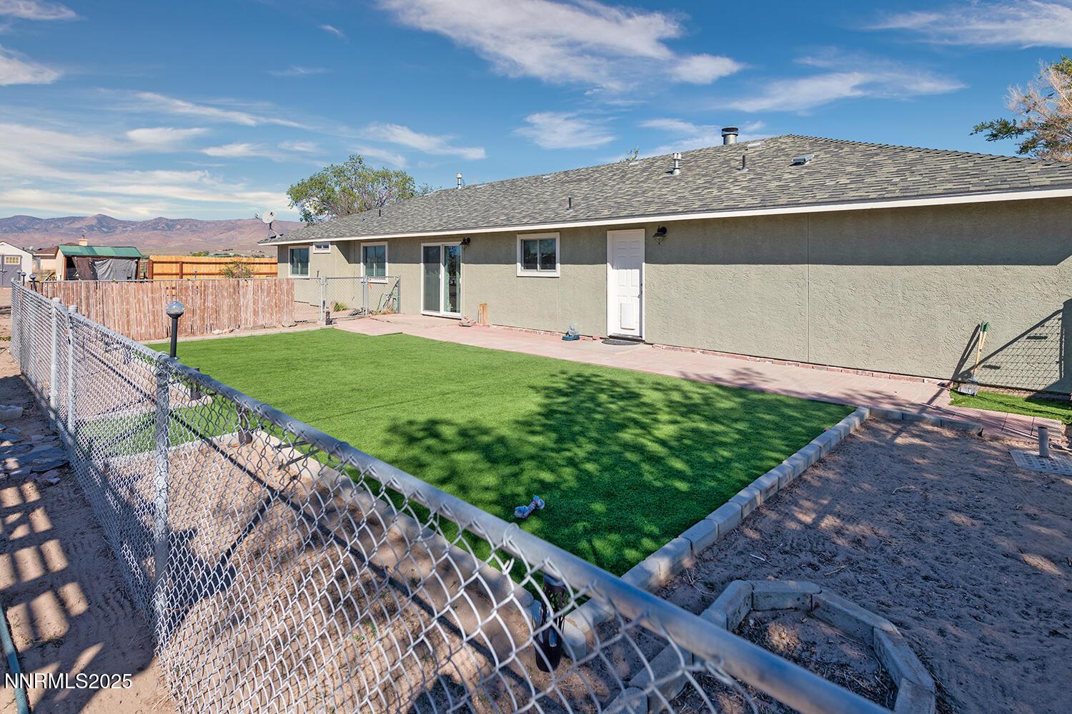 Stagecoach, Nevada, 89429, United States, 4 Bedrooms Bedrooms, ,2 BathroomsBathrooms,Residential,For Sale,1948903