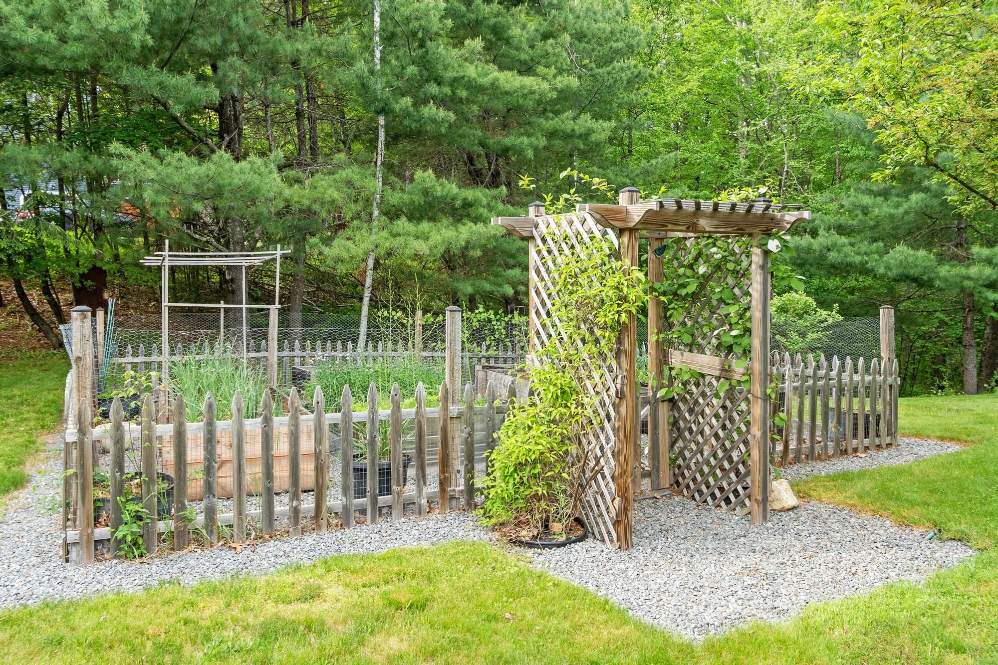  6 Baywoods Drive, Shirley, MA 01464 - 物件實景