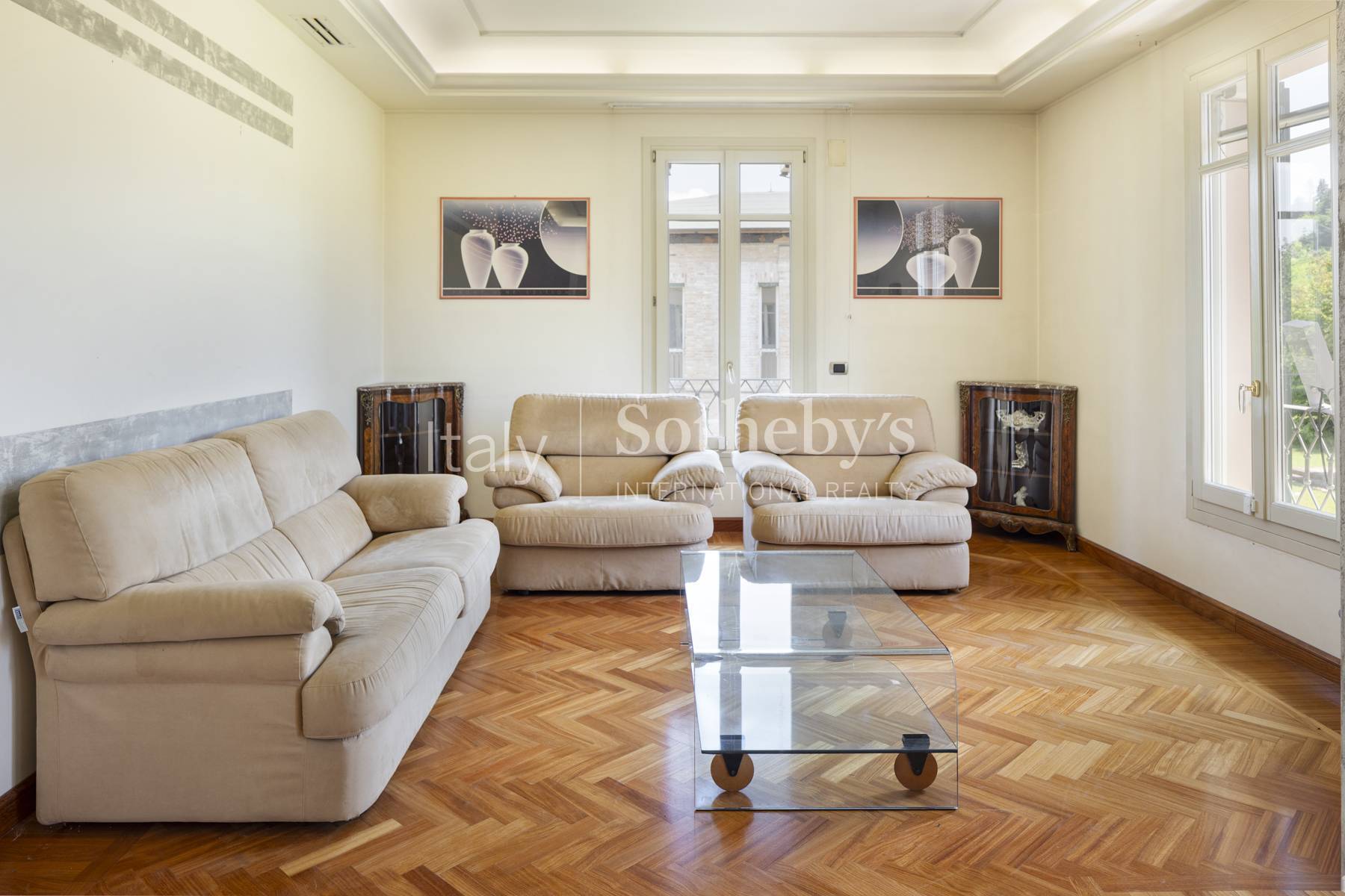  Representative Estate with Three Villas and Private Park - 物件實景