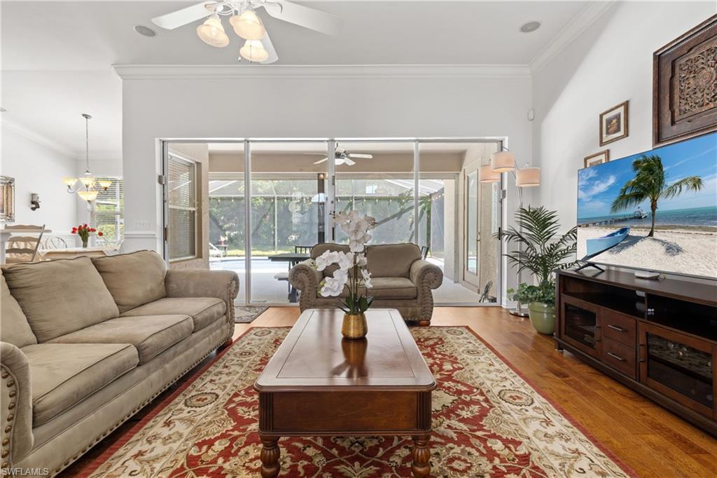 Fort Myers, Florida, 33919, United States, 3 Bedrooms Bedrooms, ,2 BathroomsBathrooms,Residential,For Sale,1941822