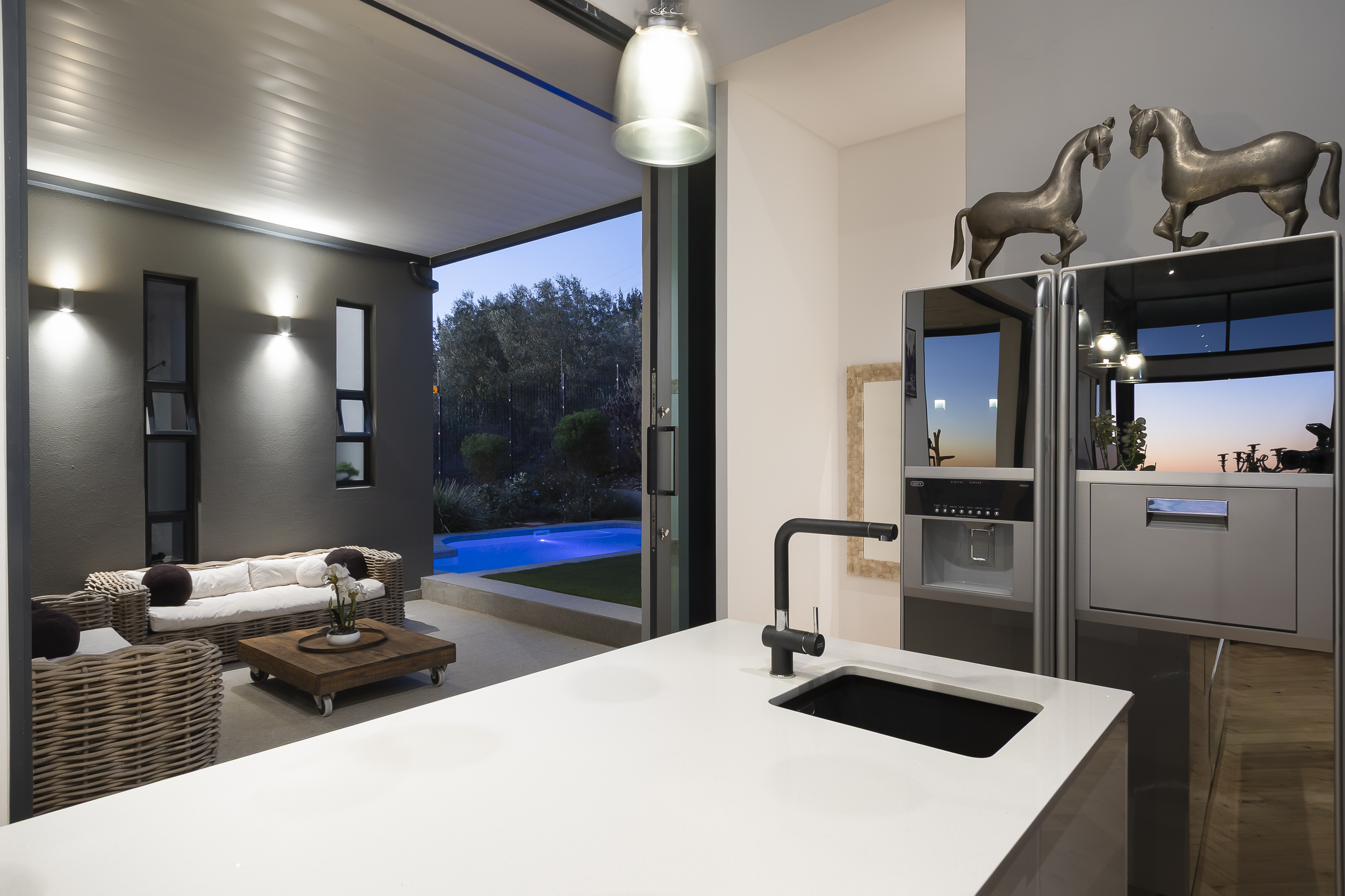  7 Lauren Close, Spanish Farm - 物件實景