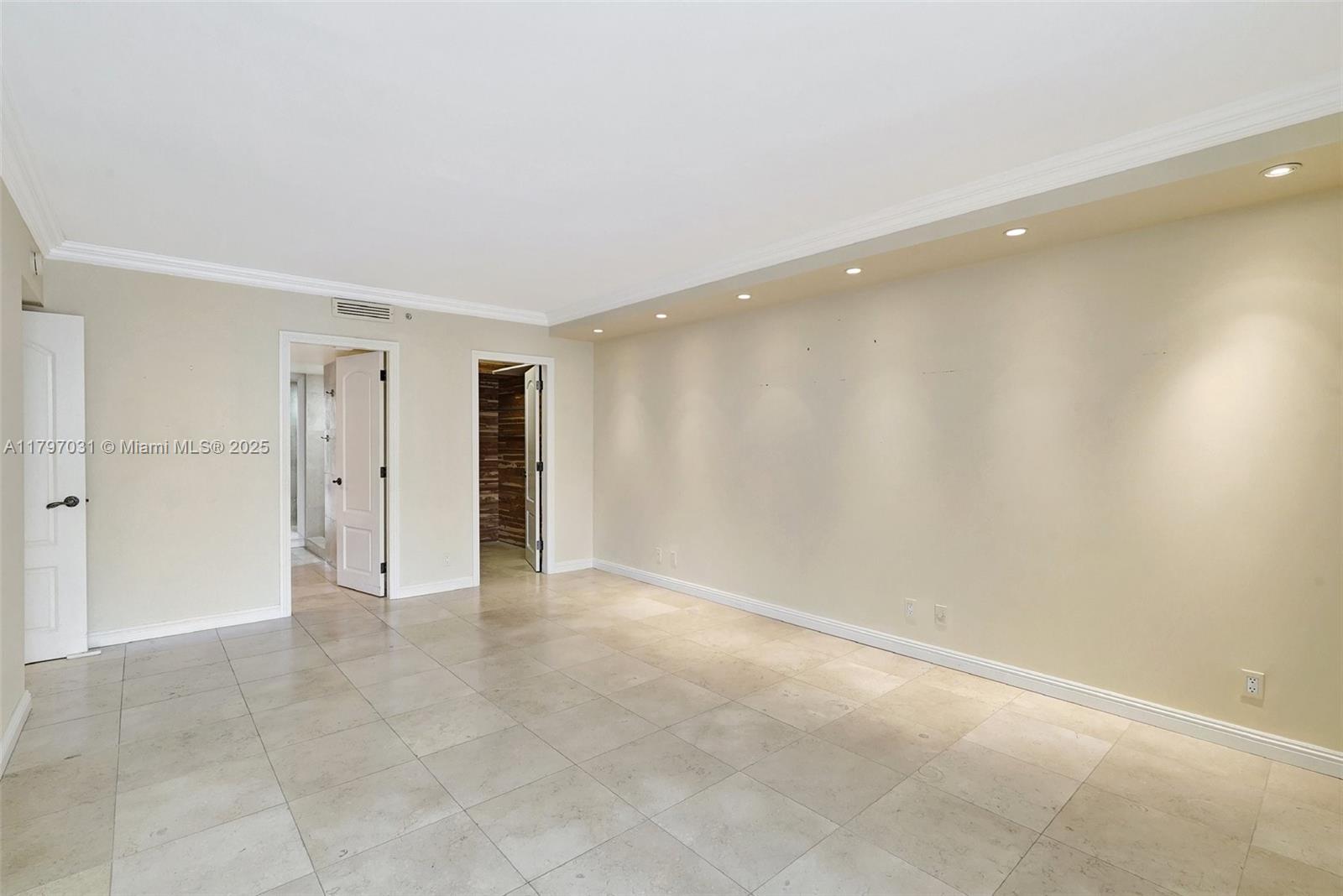 Aventura, Florida, 33180, United States, 4 Bedrooms Bedrooms, ,5 BathroomsBathrooms,Residential,For Sale,1796989