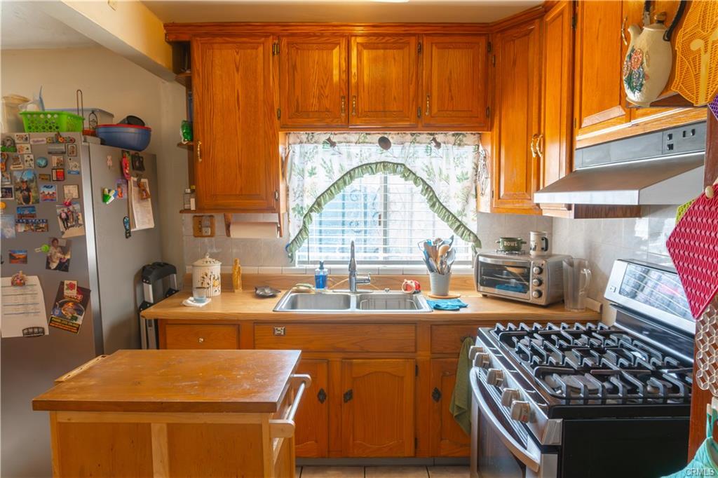 City Terrace, California, 90033, United States, 2 Bedrooms Bedrooms, ,1 BathroomBathrooms,Residential,For Sale,1936907