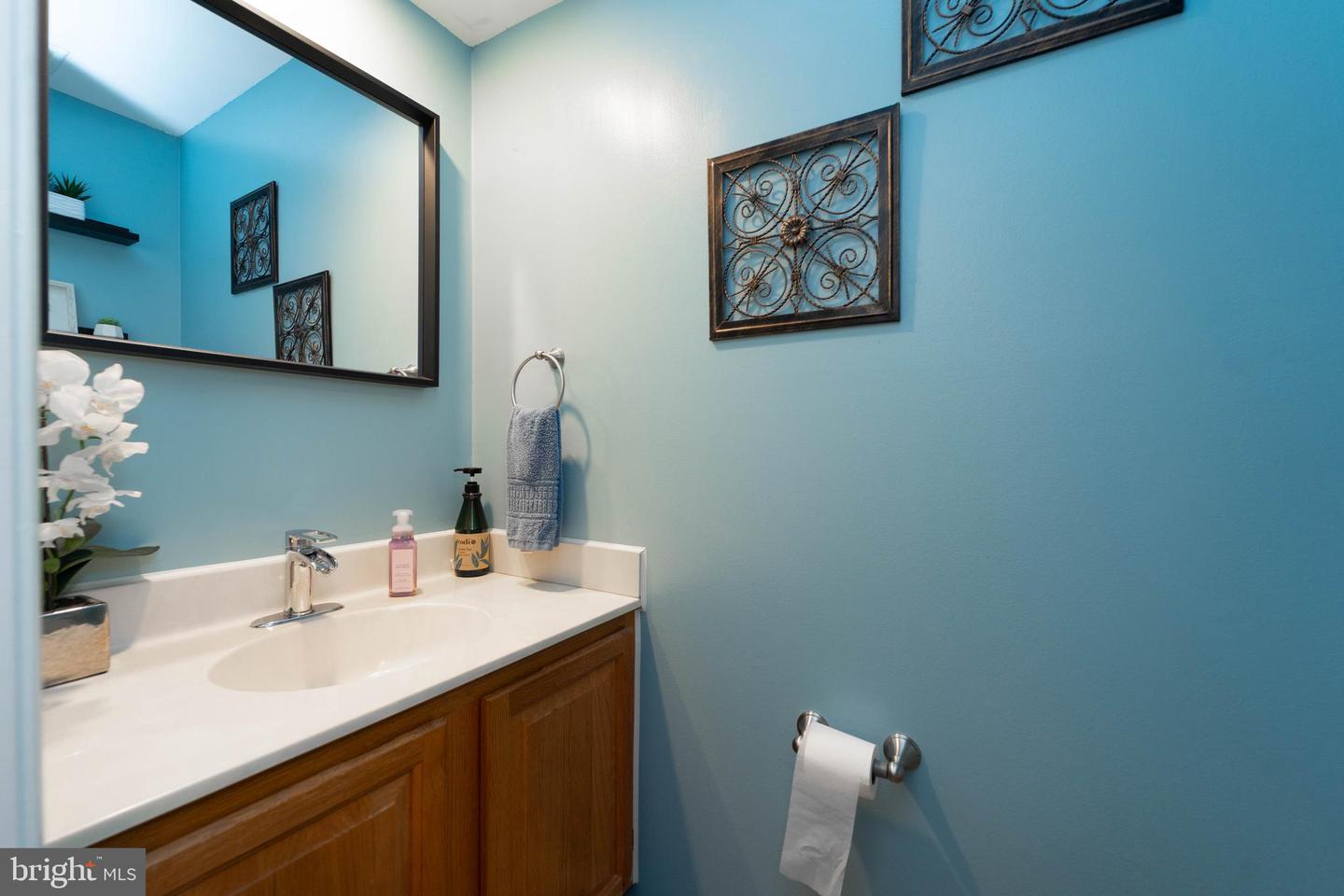 Annapolis, Maryland, 21403, United States, 4 Bedrooms Bedrooms, ,3 BathroomsBathrooms,Residential,For Sale,1988002