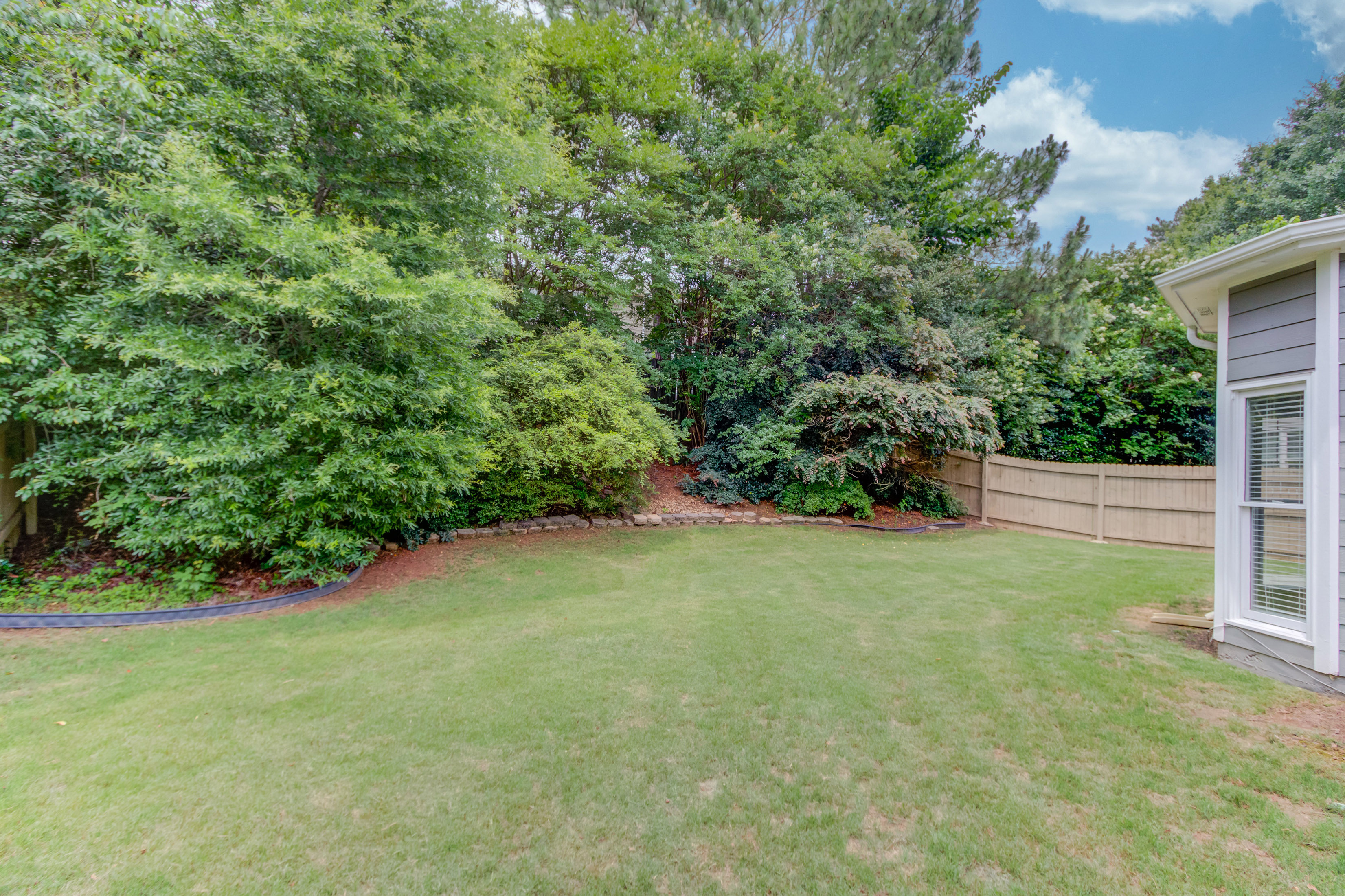  Beautifully Maintained Four Bedroom Home in the Heart of Johns Creek - 物件實景