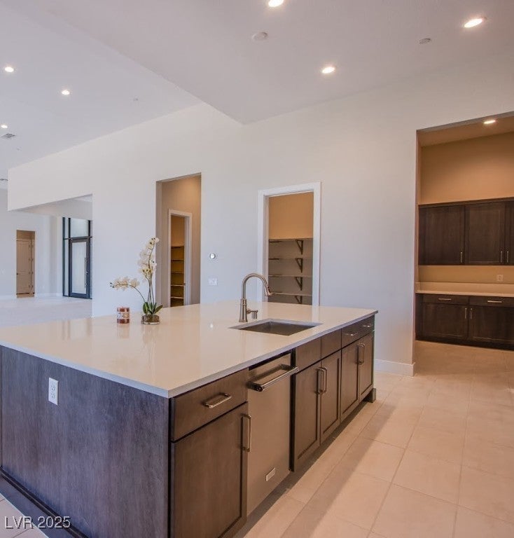 Las Vegas, Nevada, 89135, United States, 4 Bedrooms Bedrooms, ,4 BathroomsBathrooms,Residential,For Sale,1943877