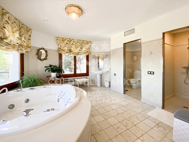Roses, Catalonia, ES, 4 Bedrooms Bedrooms, ,4 BathroomsBathrooms,Residential,For Sale,1625135