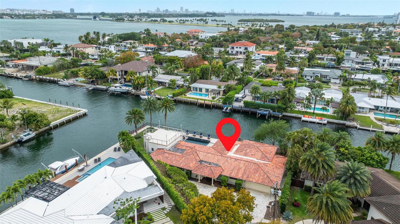 North Miami, Florida, 33181, United States, 5 Bedrooms Bedrooms, ,5 BathroomsBathrooms,Residential,For Sale,1804760