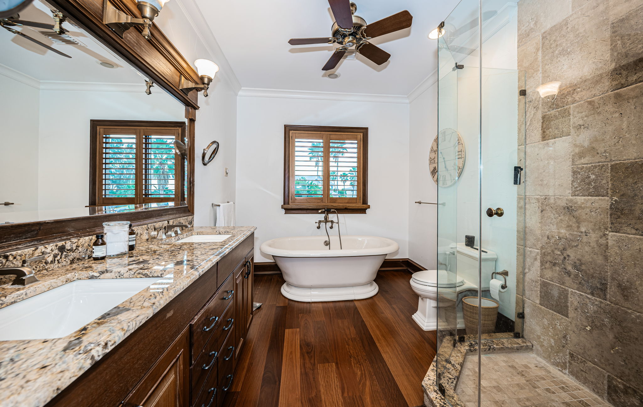 ST Pete Beach, Florida, 33706, United States, 5 Bedrooms Bedrooms, ,6 BathroomsBathrooms,Residential,For Sale,2006240