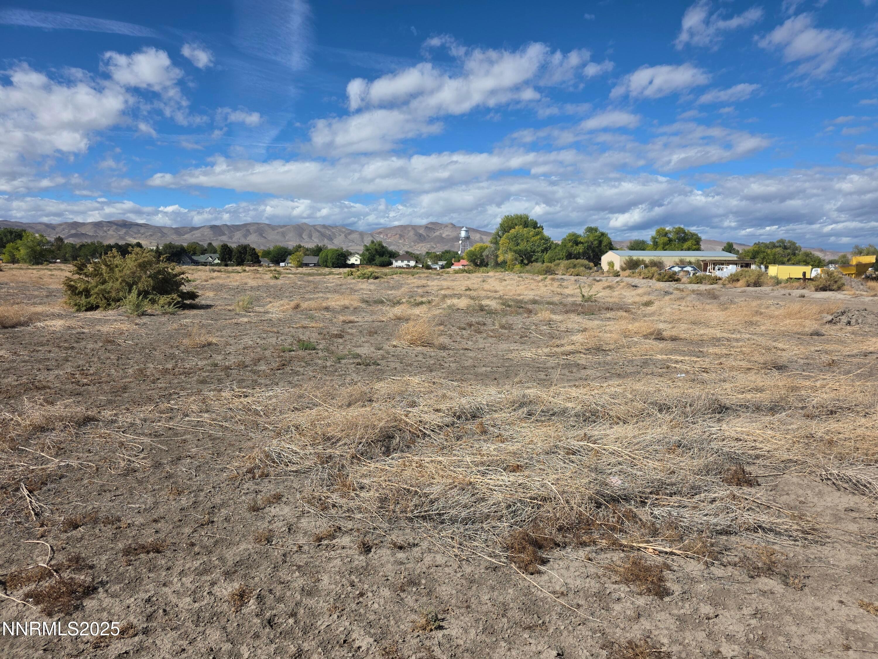 Yerington, Nevada, 89447, United States, ,Residential,For Sale,1987717