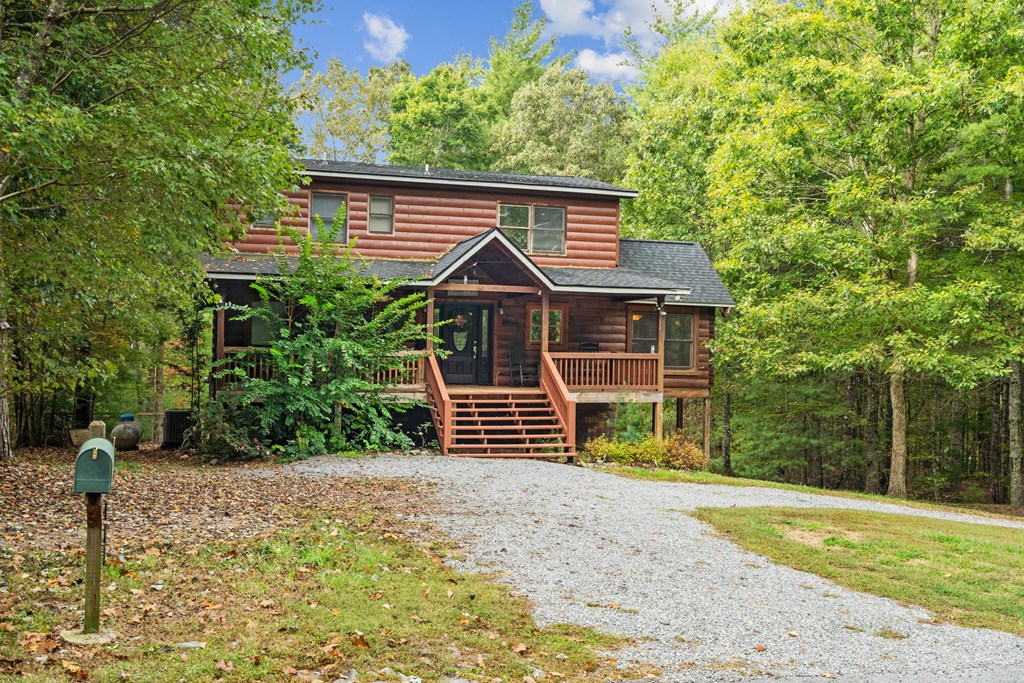 Morganton, Georgia, 30560, United States, 3 Bedrooms Bedrooms, ,3 BathroomsBathrooms,Residential,For Sale,1973910