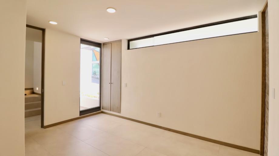 Lindavista, Morelia, Michoacán de Ocampo, 58254, Mexico, 4 Bedrooms Bedrooms, ,4 BathroomsBathrooms,Residential,For Sale,Lindavista,1479181
