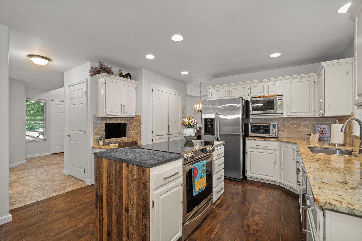 Spokane, Washington, 99224, United States, 4 Bedrooms Bedrooms, ,4 BathroomsBathrooms,Residential,For Sale,1976700