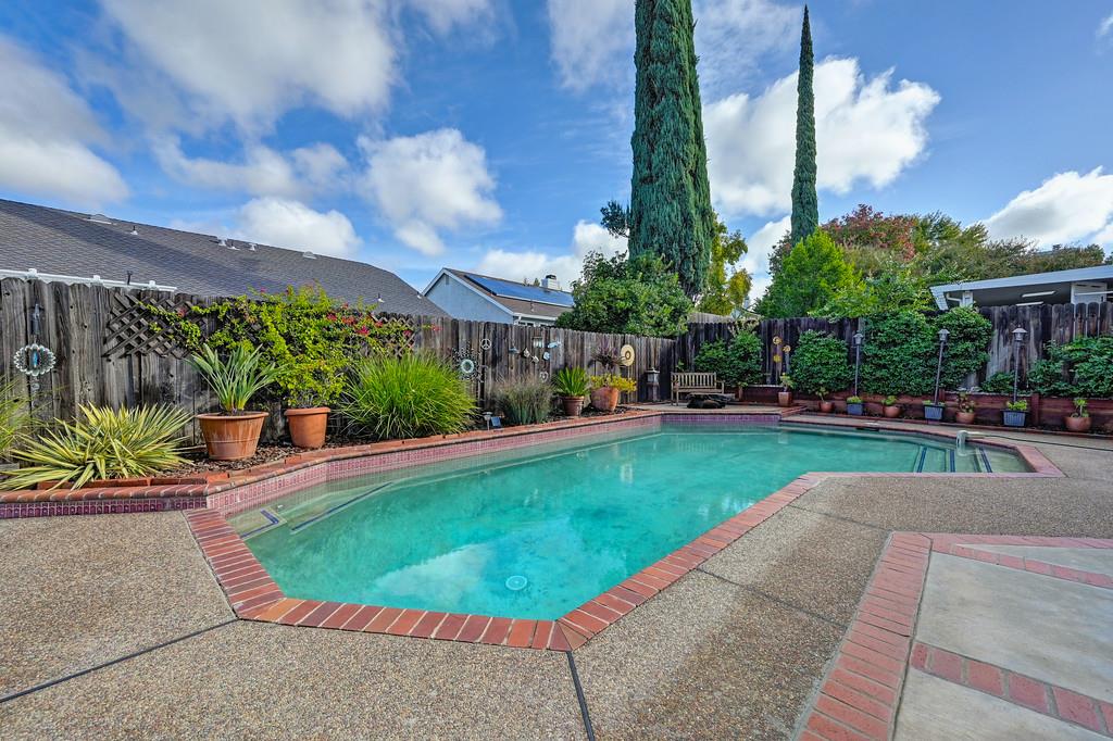 Rocklin, California, 95765, United States, 3 Bedrooms Bedrooms, ,2 BathroomsBathrooms,Residential,For Sale,1988988