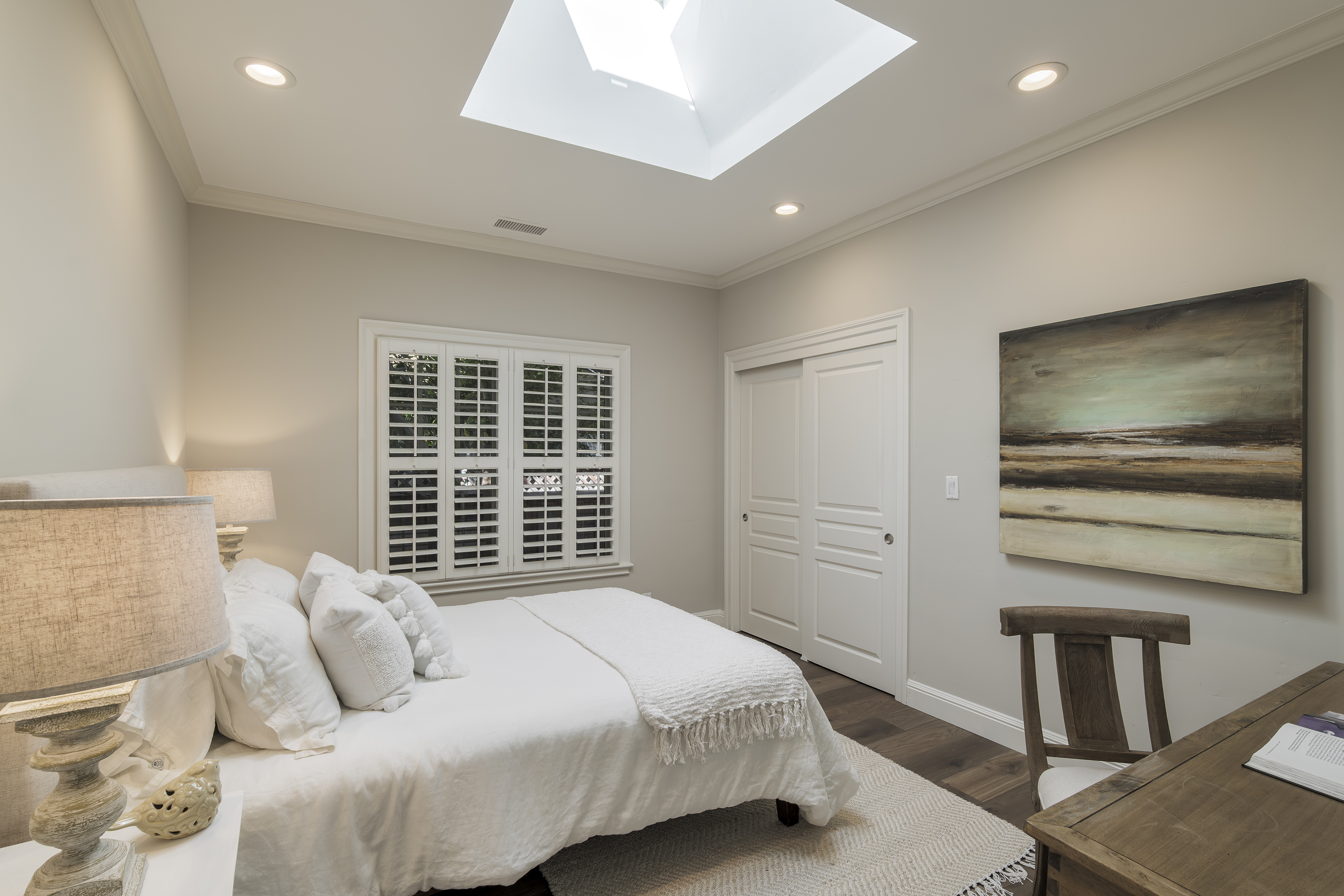  Beautifully Remodeled Craftsman-Inspired Home Located in the Willows - 物件實景