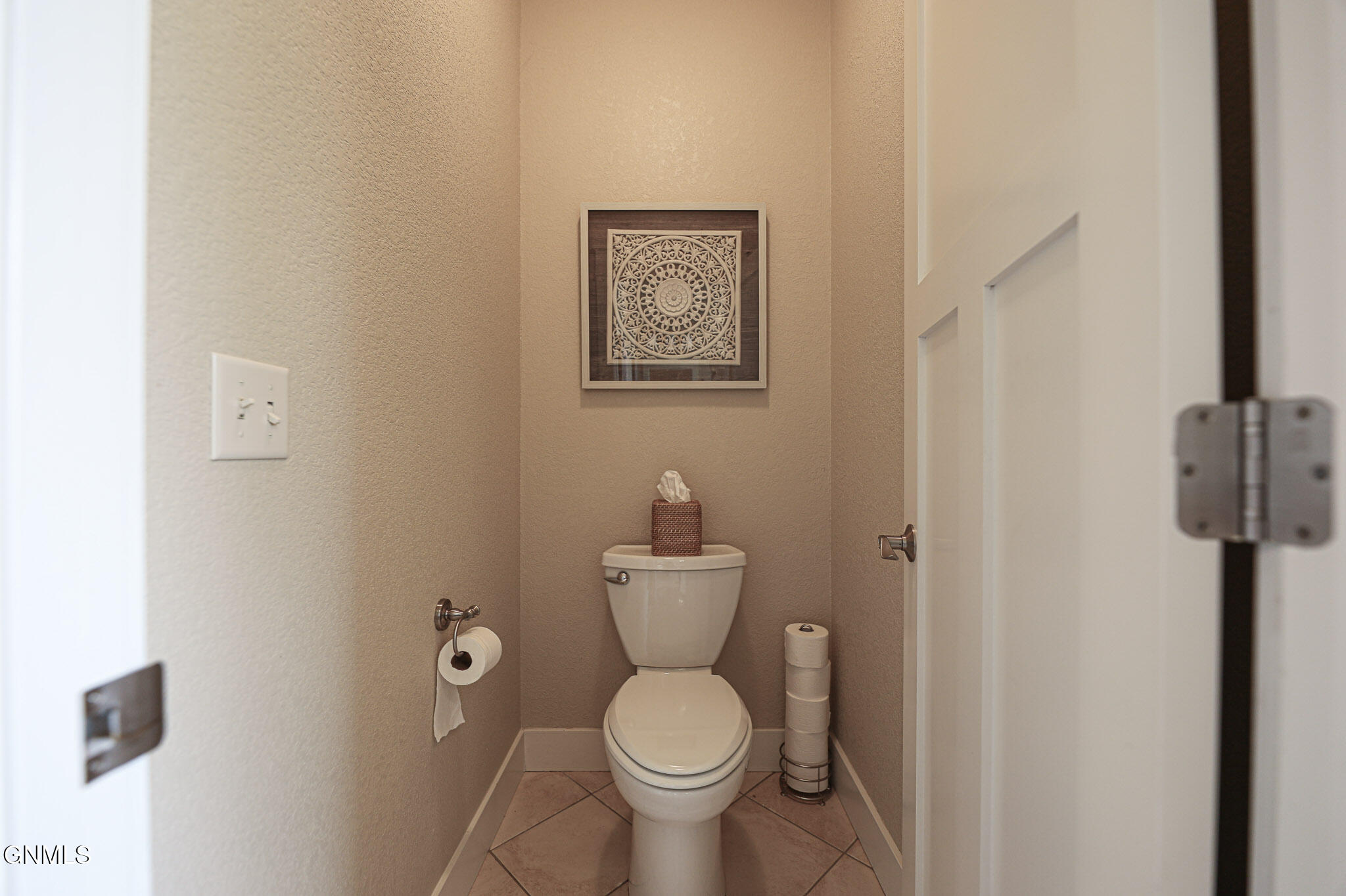 Bismarck, North Dakota, 58503, United States, 6 Bedrooms Bedrooms, ,5 BathroomsBathrooms,Residential,For Sale,1810584