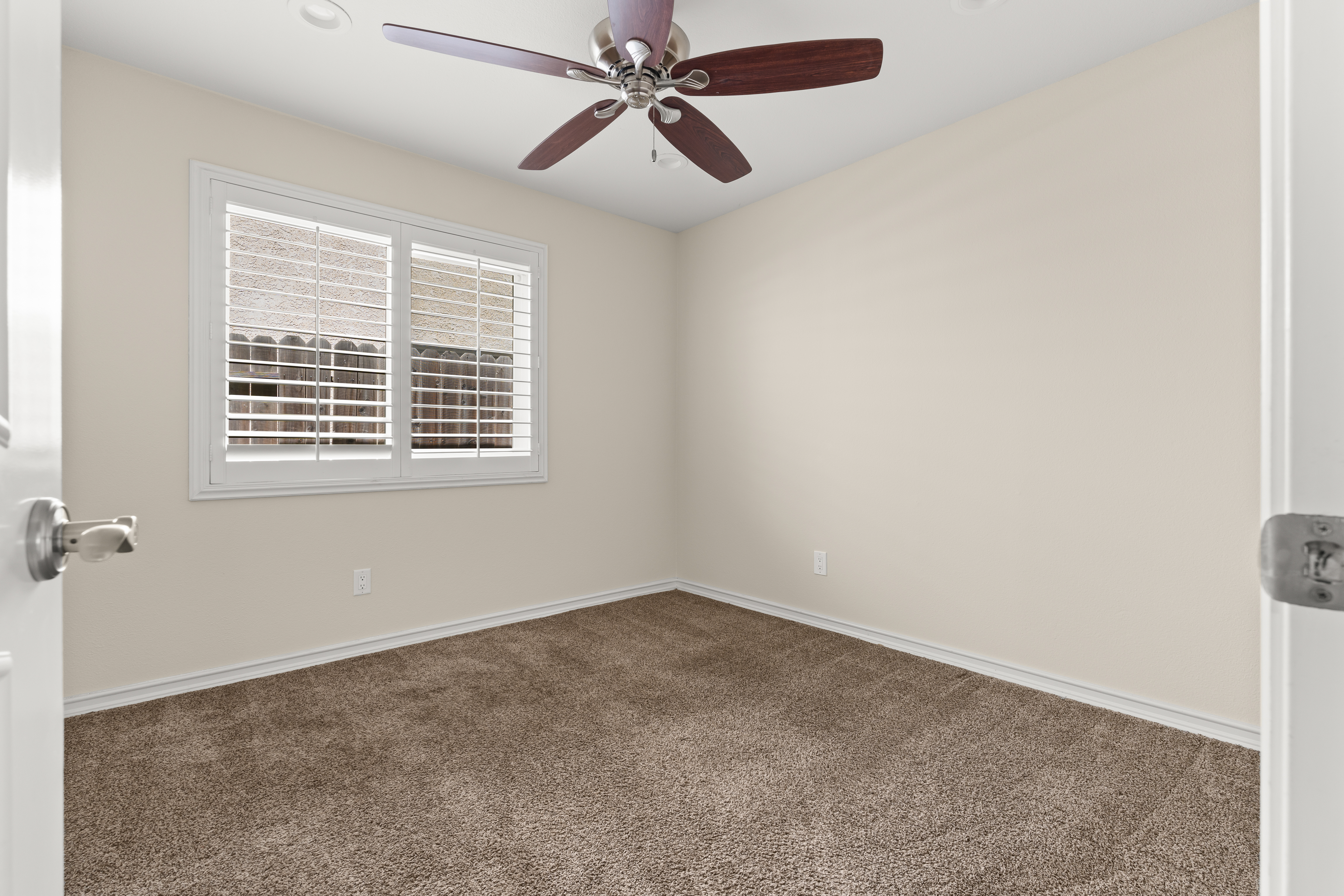  220 Camino El Rincon, Camarillo, CA 93012 - 物件實景
