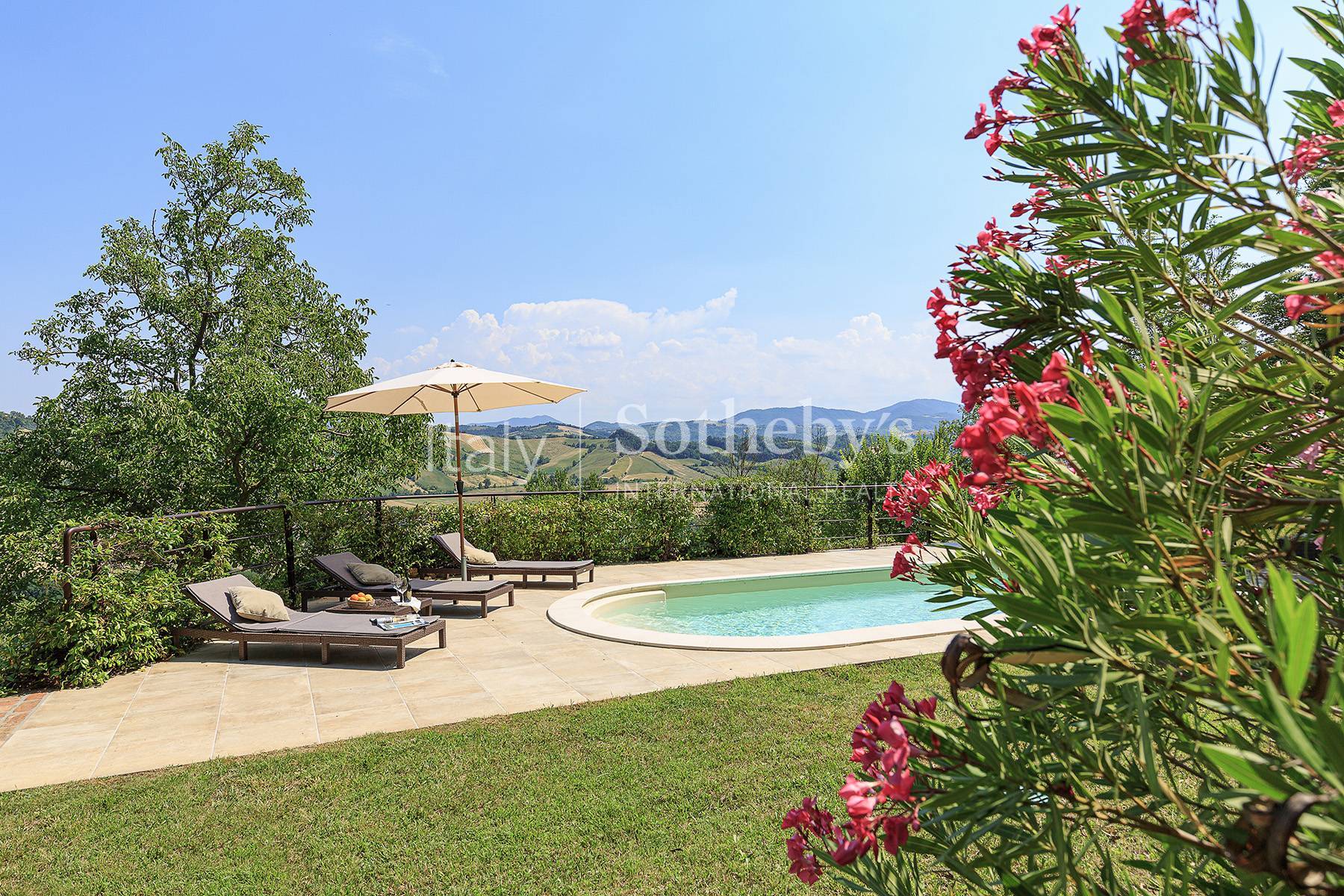  Charming Country House with Pool in the Hills of Castell