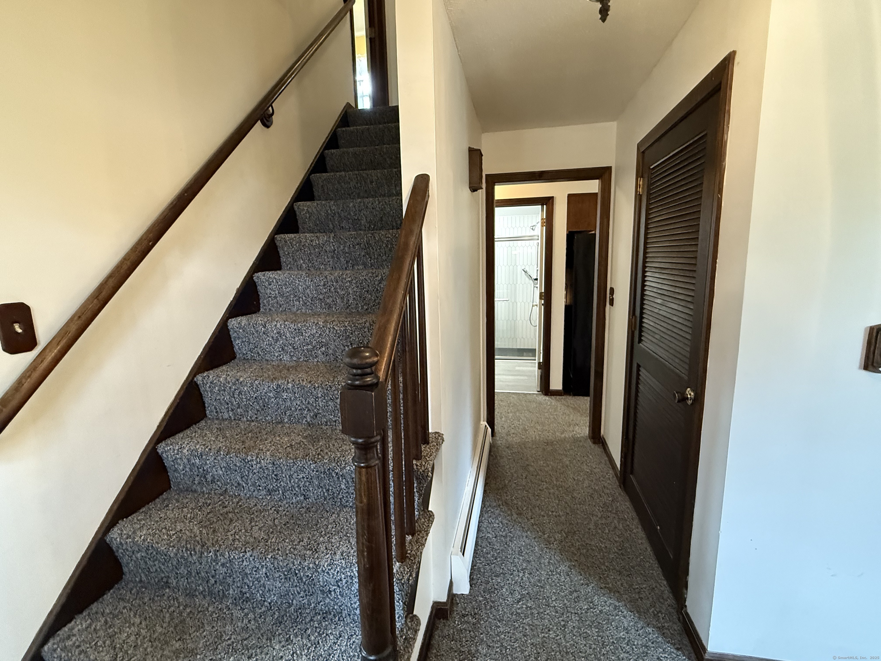 Waterford, Connecticut, 06385, United States, 3 Bedrooms Bedrooms, ,3 BathroomsBathrooms,Residential,For Sale,1970743