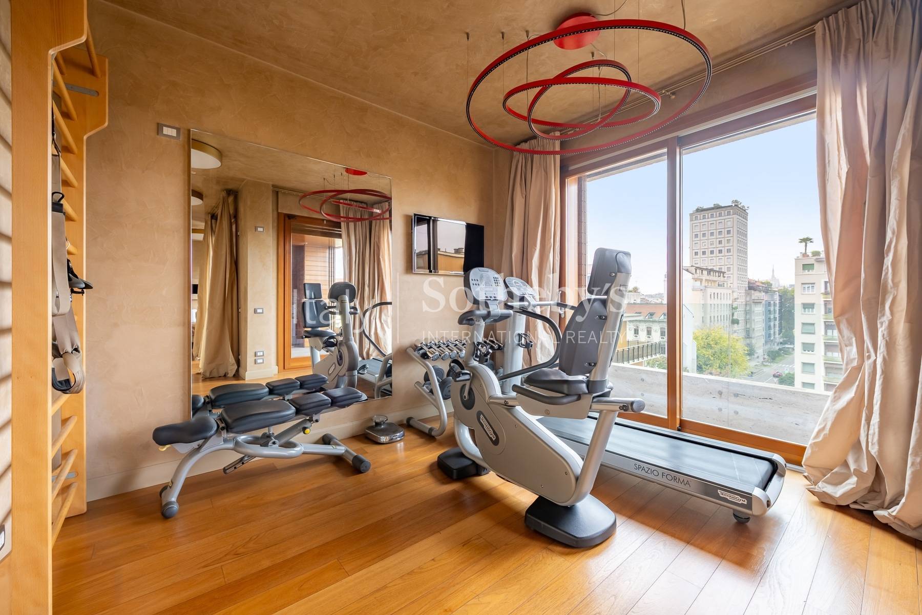  Elegant and bright penthouse in central area - 物件實景