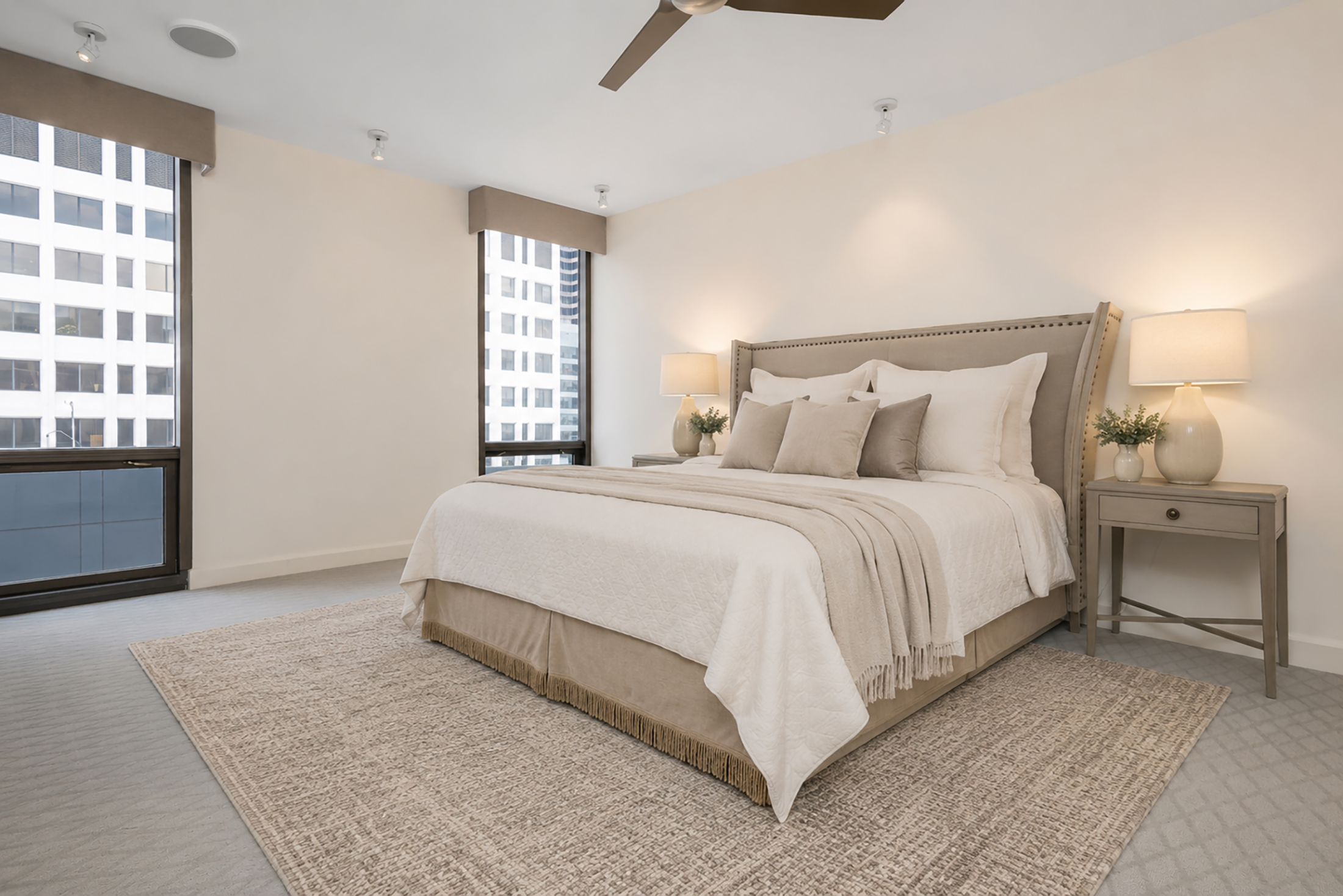  Fully Renovated Two-story Condo in the Iconic Colony House at Colony Square - 物件實景