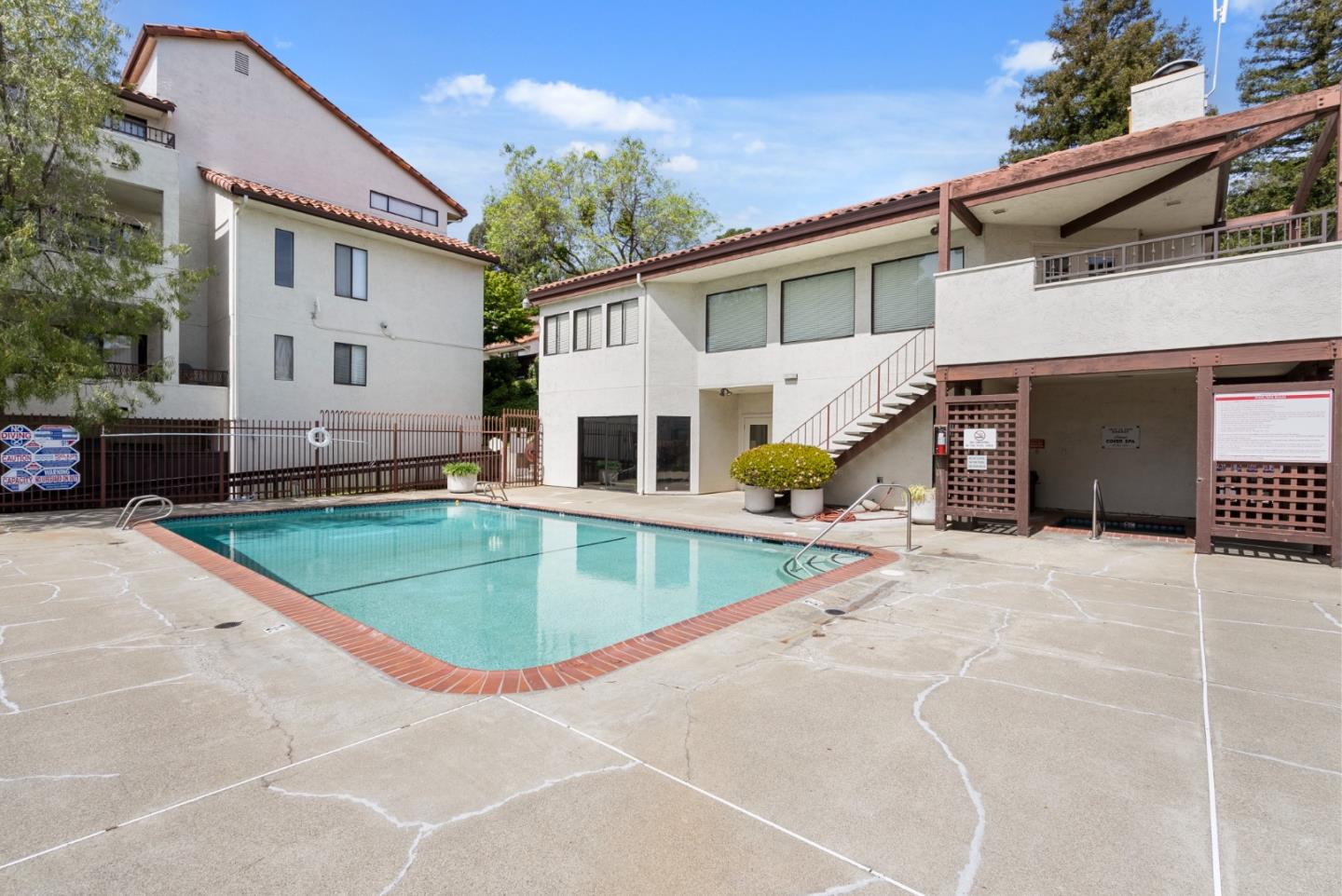 Hayward, California, 94541, United States, 2 Bedrooms Bedrooms, ,2 BathroomsBathrooms,Residential,For Sale,1961712