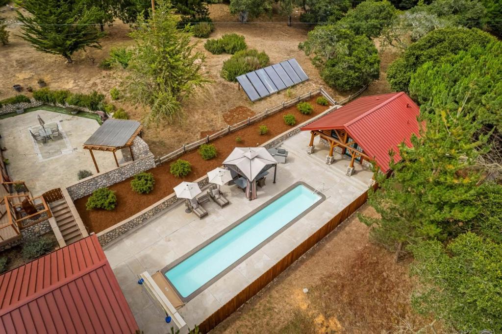 Salinas, California, 93907, United States, 3 Bedrooms Bedrooms, ,4 BathroomsBathrooms,Residential,For Sale,1974769