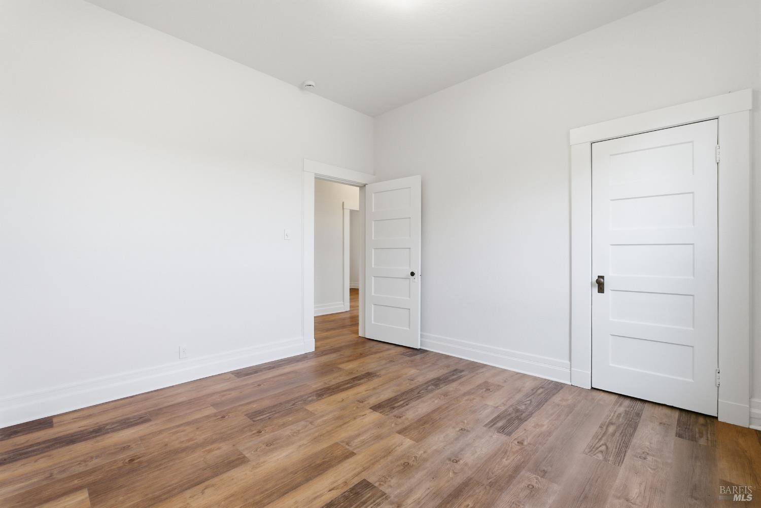 Corte Madera, California, 94925, United States, 6 Bedrooms Bedrooms, ,3 BathroomsBathrooms,Residential,For Sale,1986479