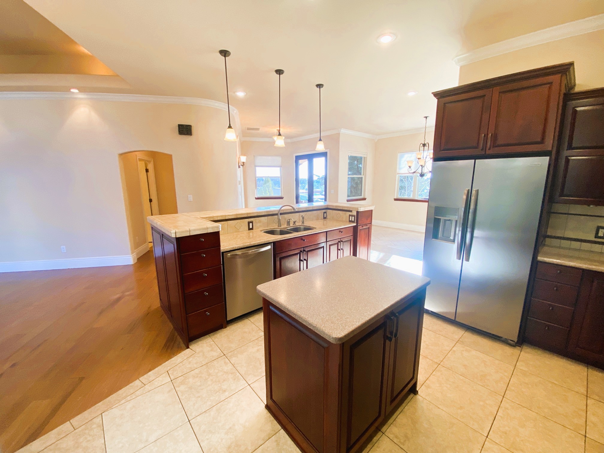 Farmington, New Mexico, 87402, United States, 4 Bedrooms Bedrooms, ,4 BathroomsBathrooms,Residential,For Sale,2005186