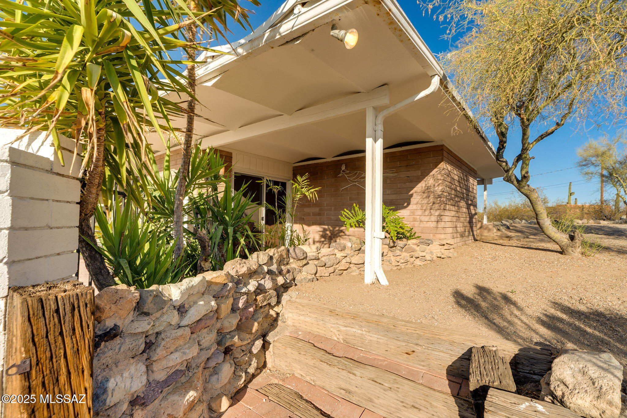 Tucson, Arizona, 85743, United States, 2 Bedrooms Bedrooms, ,2 BathroomsBathrooms,Residential,For Sale,1865652