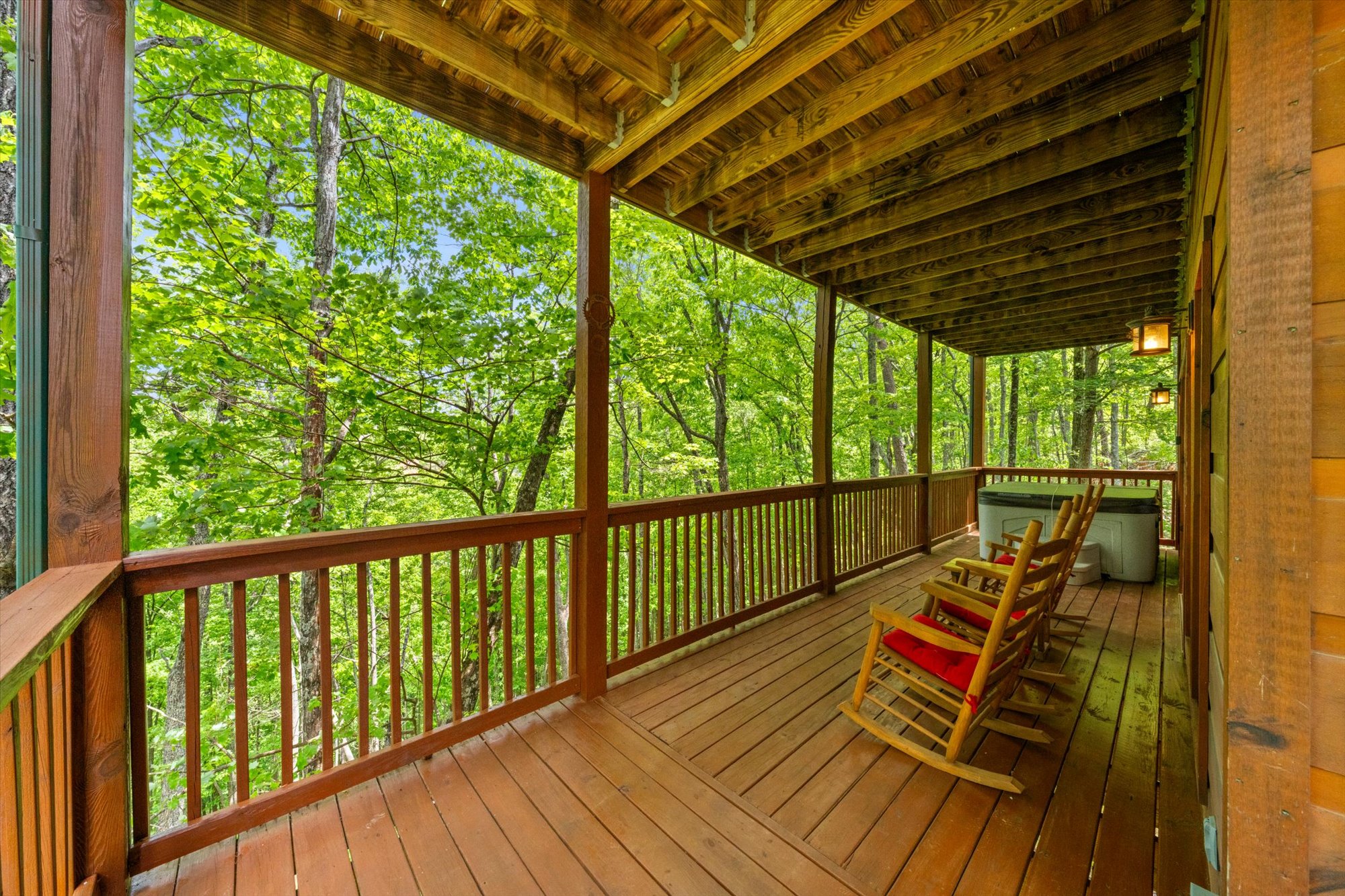 Sevierville, Tennessee, 37862, United States, 3 Bedrooms Bedrooms, ,3 BathroomsBathrooms,Residential,For Sale,1920301
