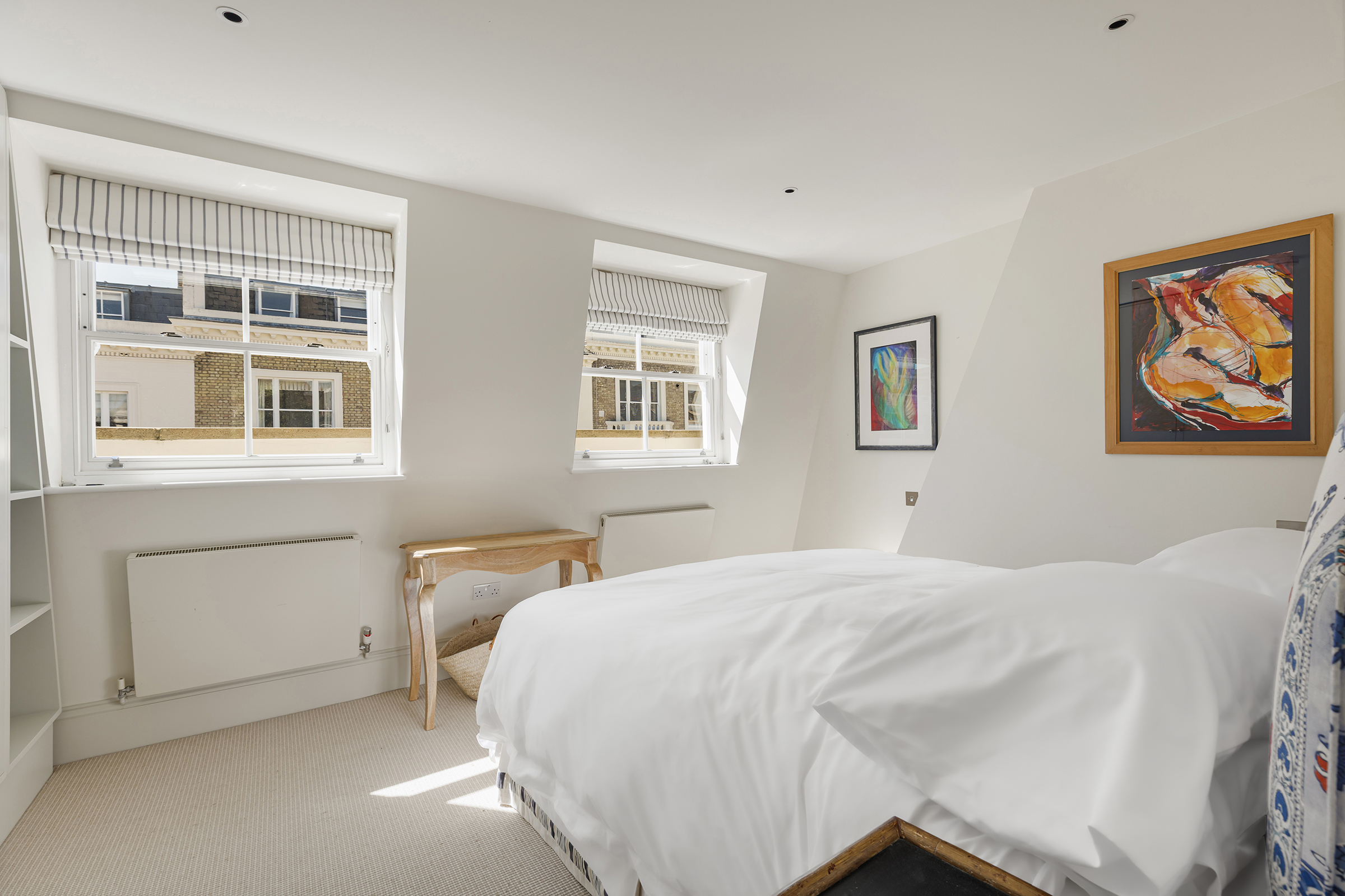  A Light-Filled Freehold House with a 45ft Garden in Prime Kensington - 物件實景