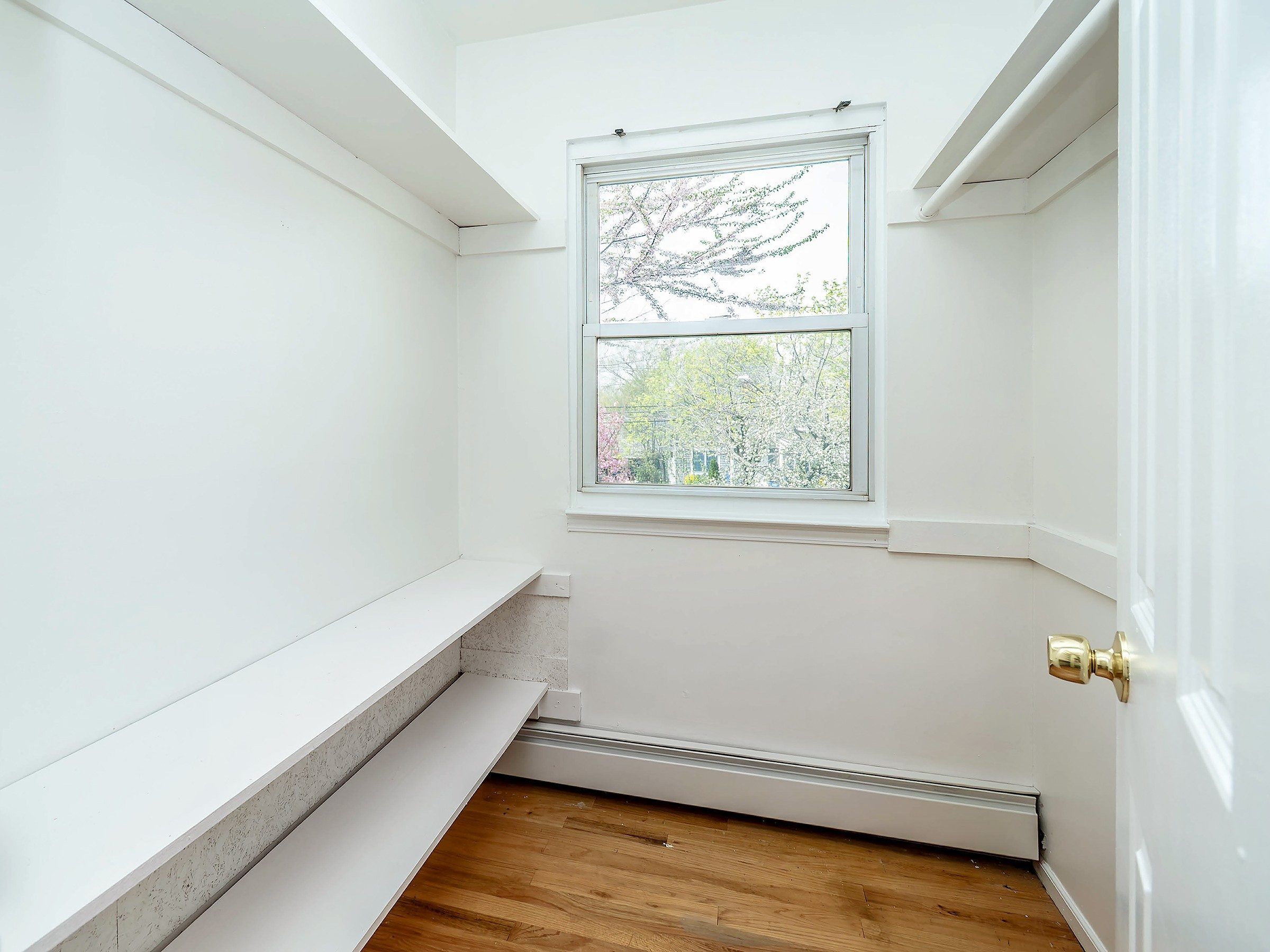  53A Grove Street, Glenwood Landing, NY, 11547 - 物件實景