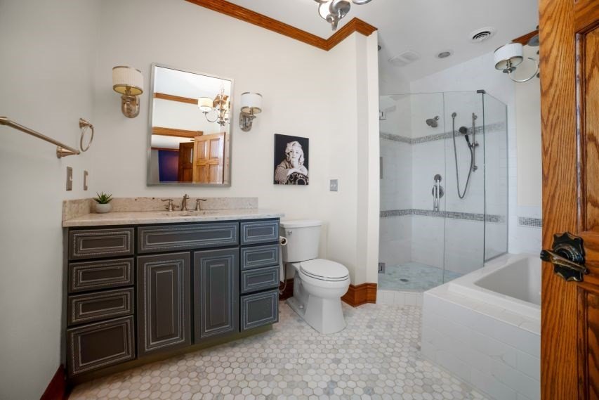 Paintsville, Kentucky, 41240, United States, 6 Bedrooms Bedrooms, ,6 BathroomsBathrooms,Residential,For Sale,1936965