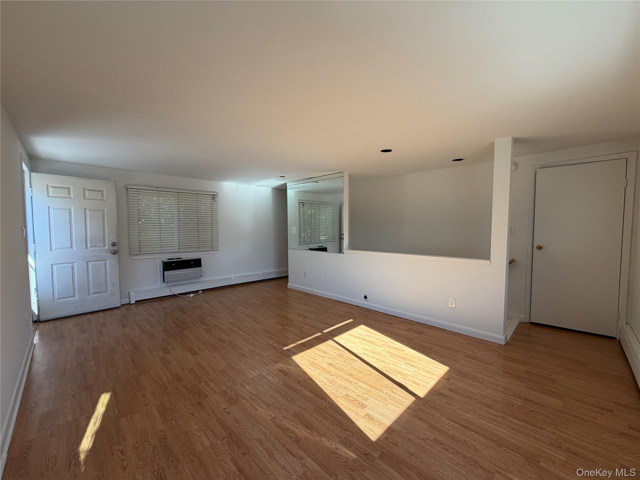 Long Beach, New York, 11561, United States, 5 Bedrooms Bedrooms, ,4 BathroomsBathrooms,Residential,For Sale,1989696