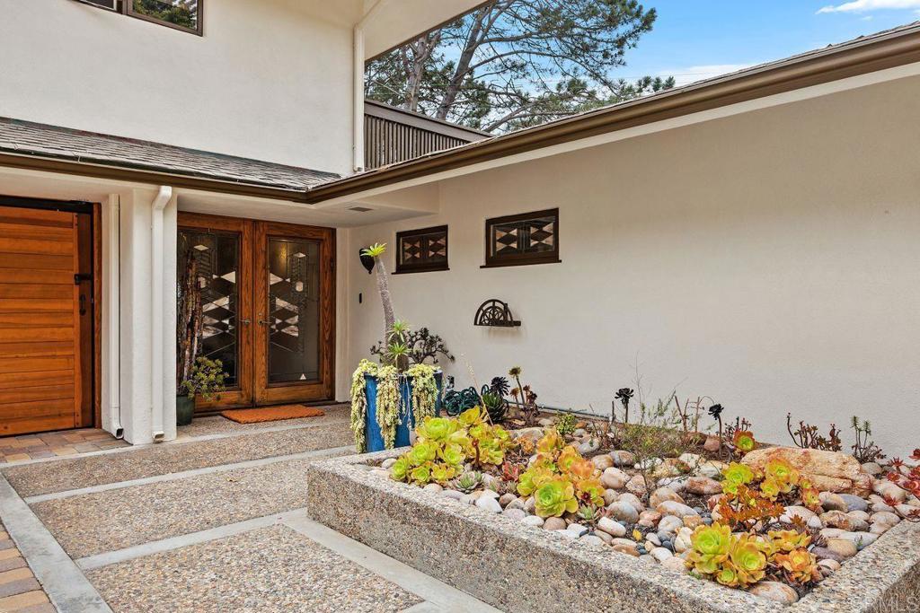 Del Mar, California, 92014, United States, 5 Bedrooms Bedrooms, ,5 BathroomsBathrooms,Residential,For Sale,1837047