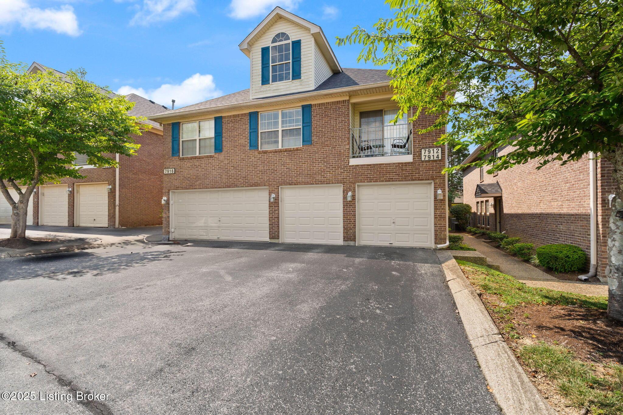 Grand Cascade Dr, Louisville, KY 40228 #1