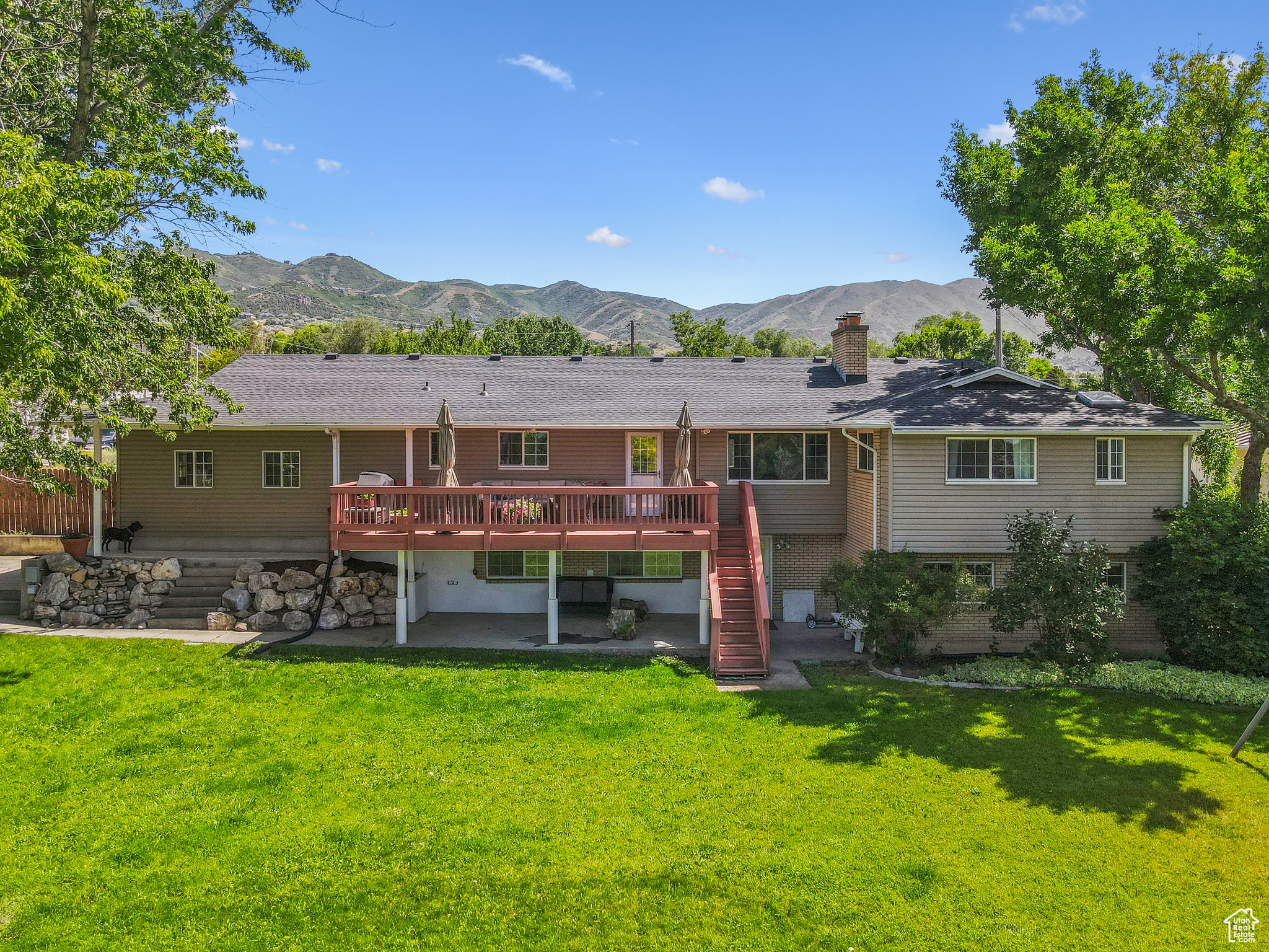 Draper, Utah, 84020, United States, 6 Bedrooms Bedrooms, ,4 BathroomsBathrooms,Residential,For Sale,1848551