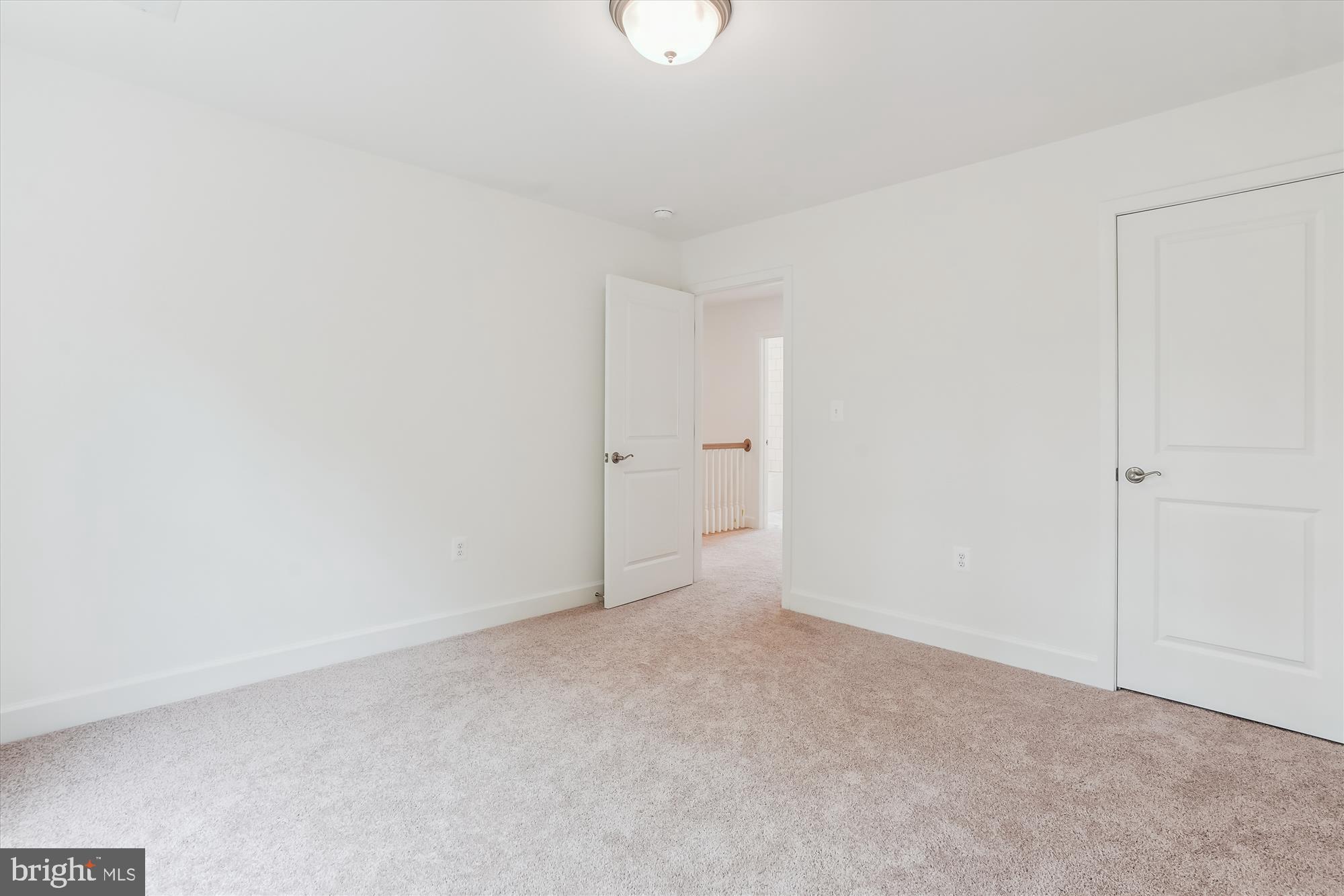 Culpeper, Virginia, 22701, United States, 4 Bedrooms Bedrooms, ,3 BathroomsBathrooms,Residential,For Sale,1974378