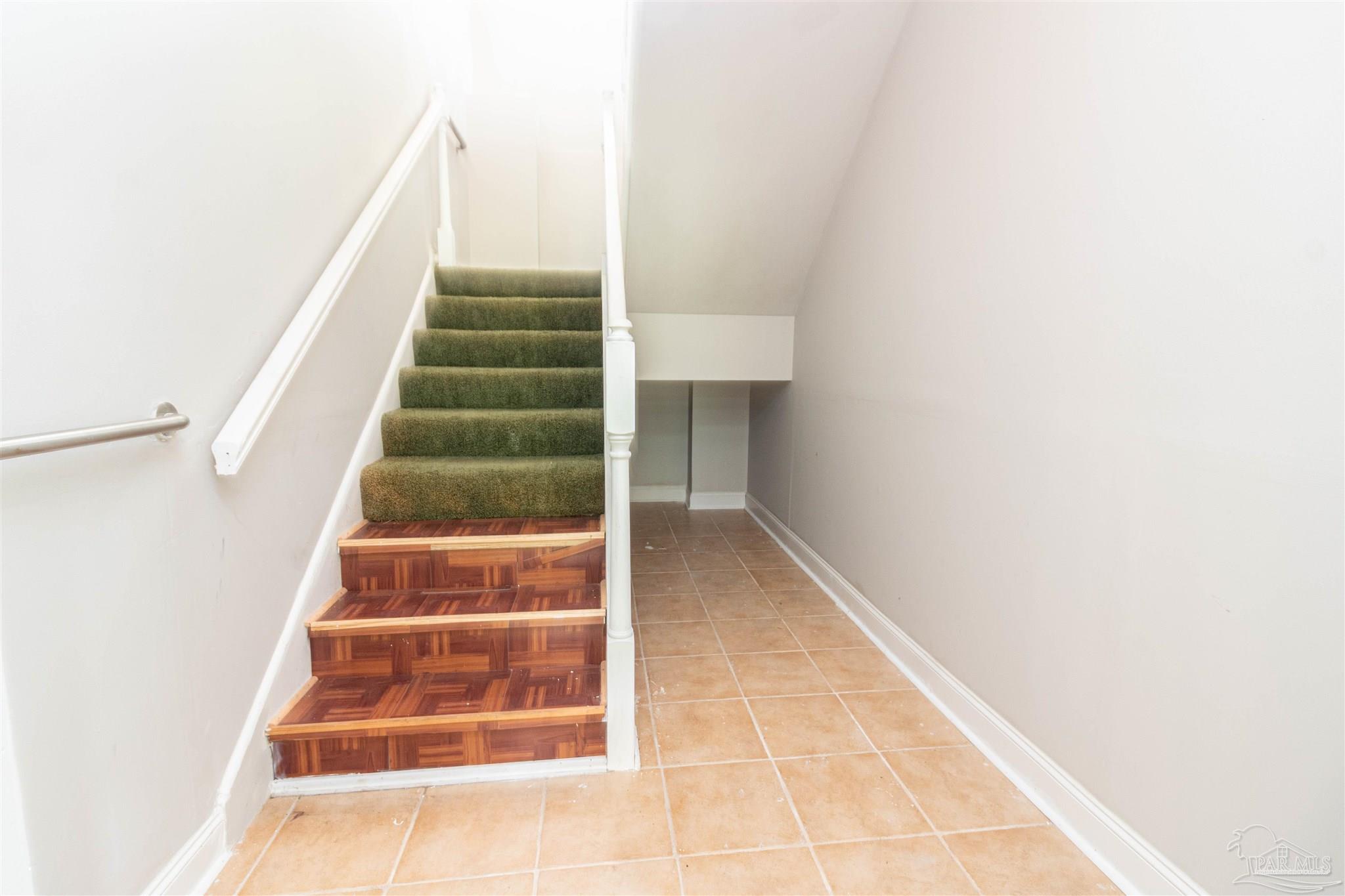 Pensacola, Florida, 32507, United States, 3 Bedrooms Bedrooms, ,2 BathroomsBathrooms,Residential,For Sale,1778052