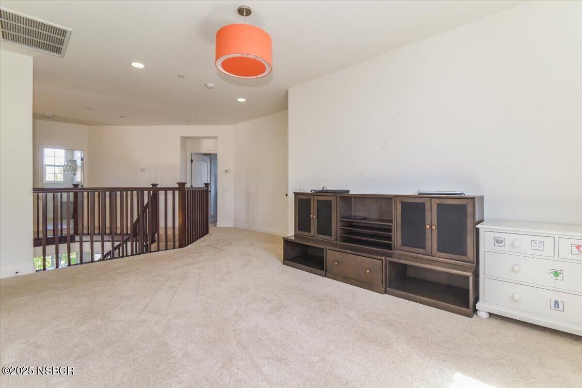 Lompoc, California, 93436, United States, 5 Bedrooms Bedrooms, ,4 BathroomsBathrooms,Residential,For Sale,1903001