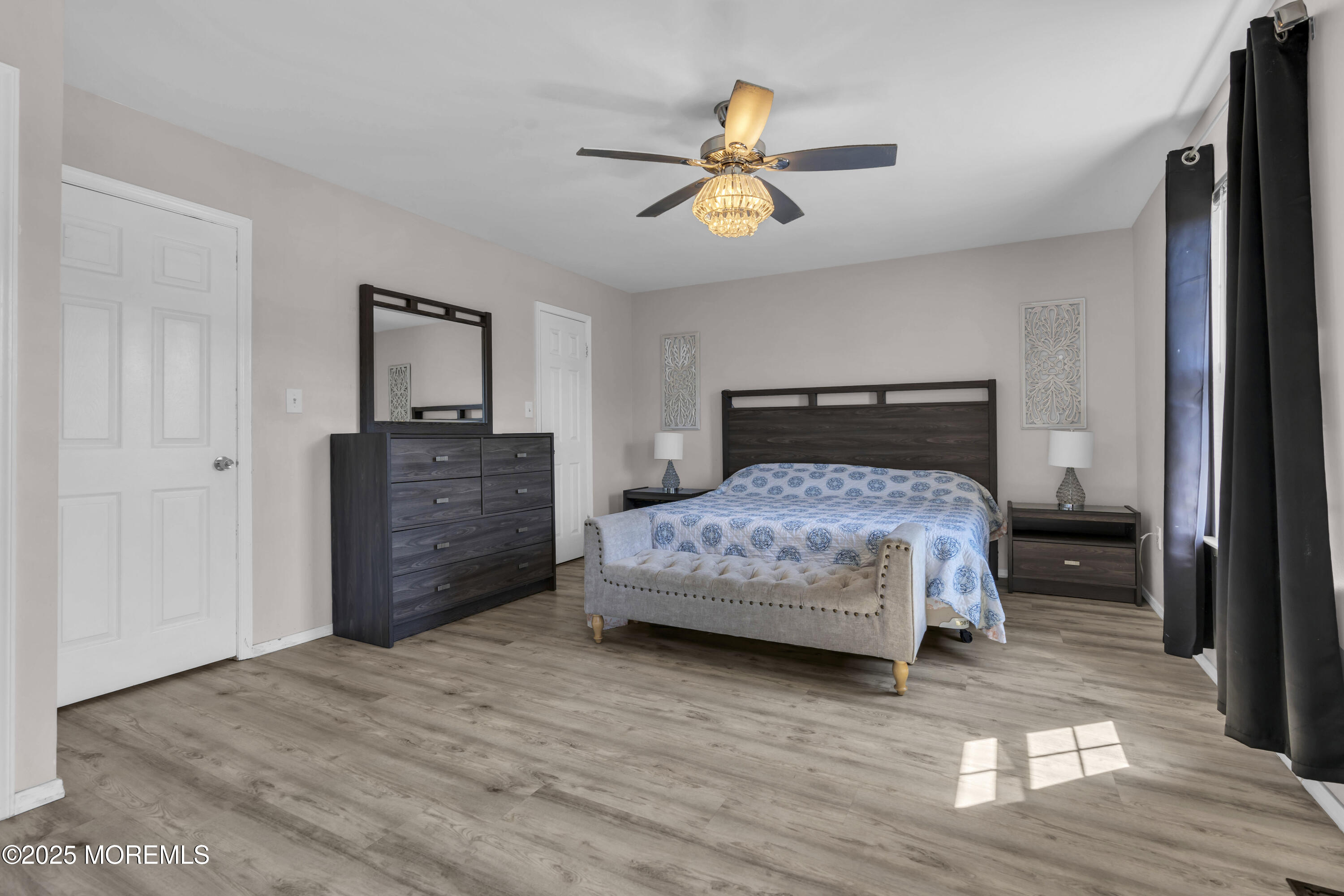 Freehold, New Jersey, 07728, United States, 3 Bedrooms Bedrooms, ,3 BathroomsBathrooms,Residential,For Sale,1932394