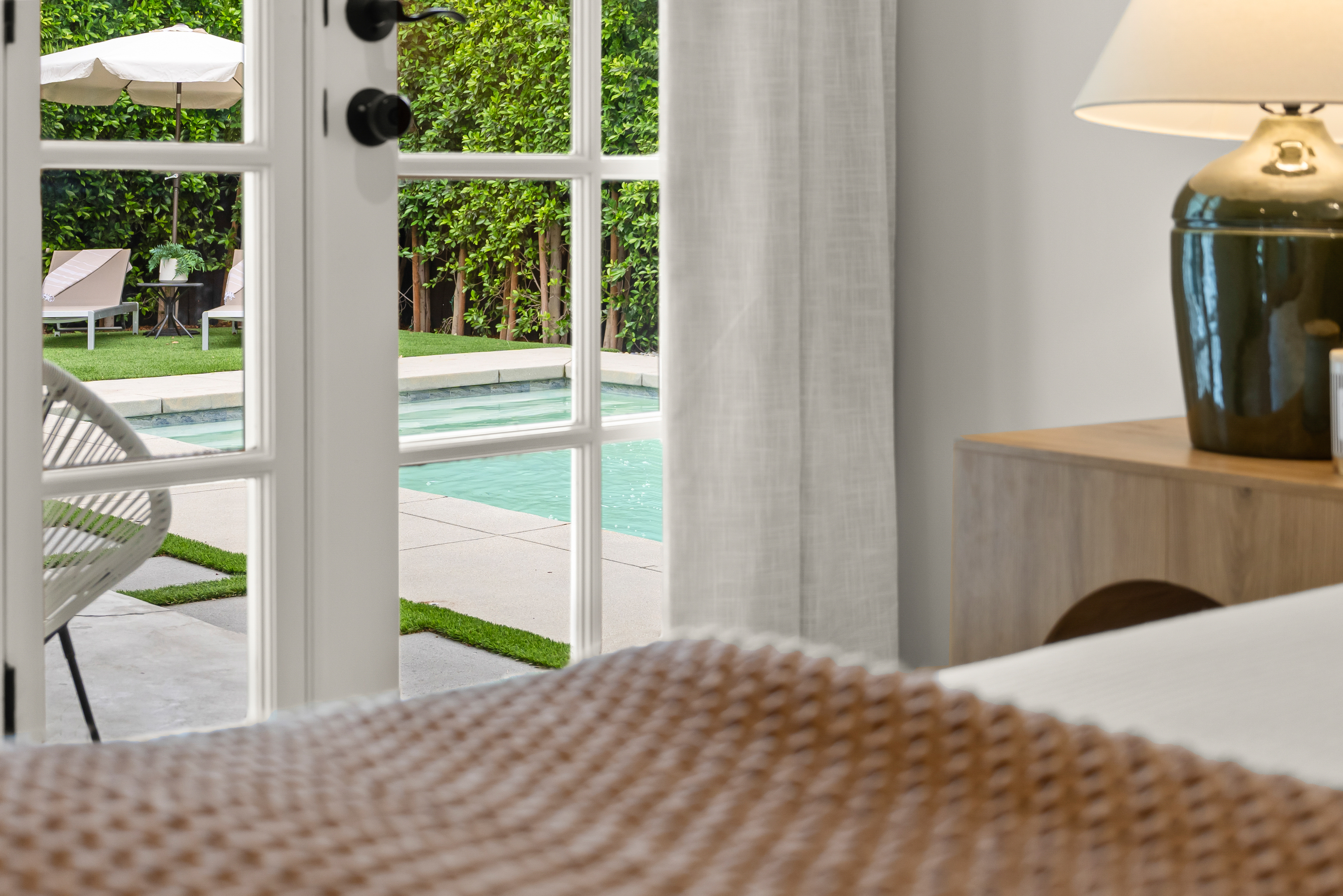  5647 Ramara Avenue, Woodland Hills, CA 91367 - 物件實景