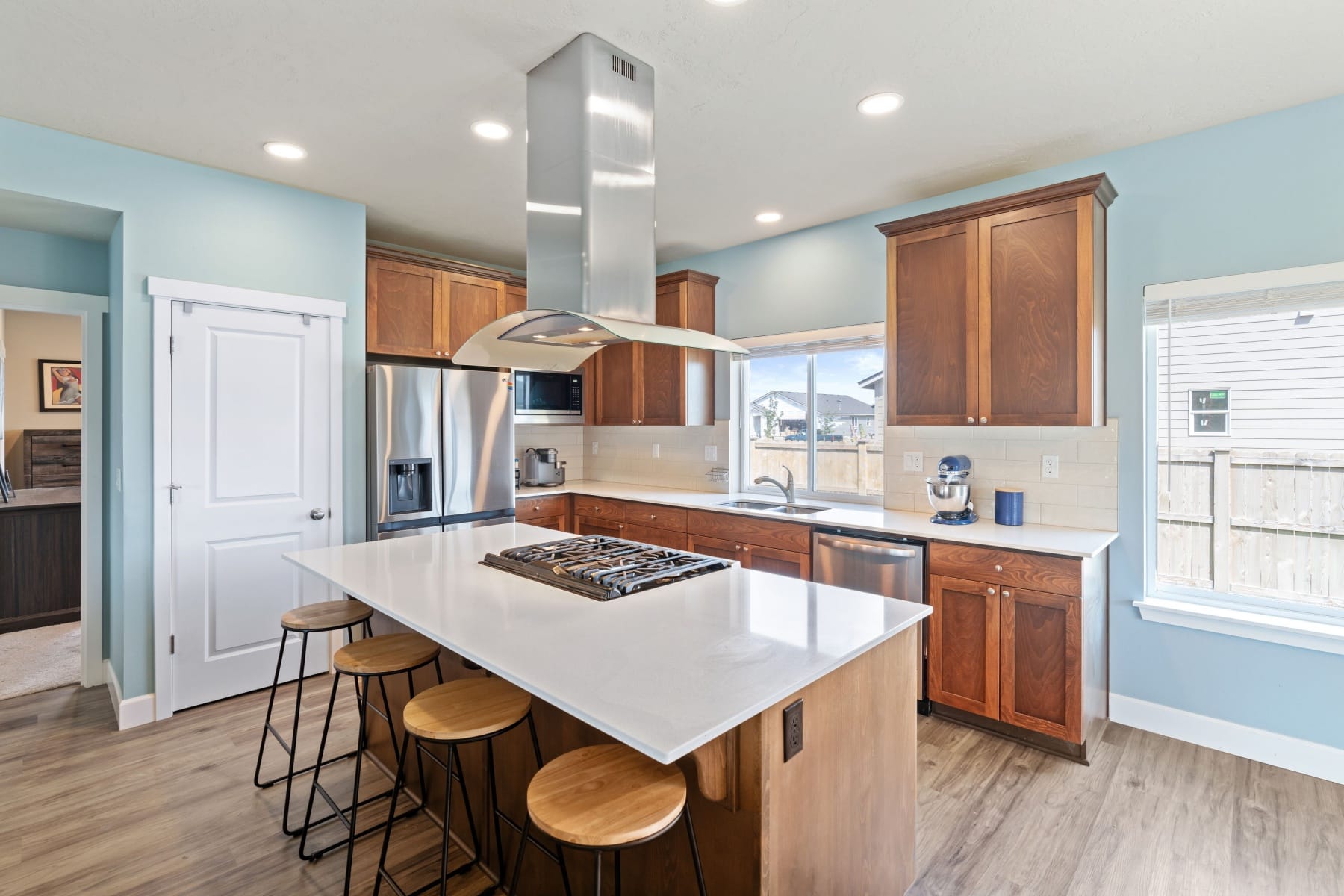  280 NW DOUBLE EAGLE AVE Madras, OR 97741 - 物件實景