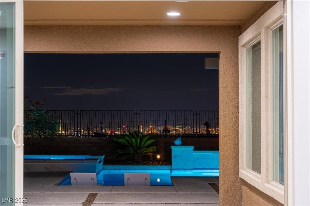 Las Vegas, Nevada, 89138, United States, 3 Bedrooms Bedrooms, ,3 BathroomsBathrooms,Residential,For Sale,1975491